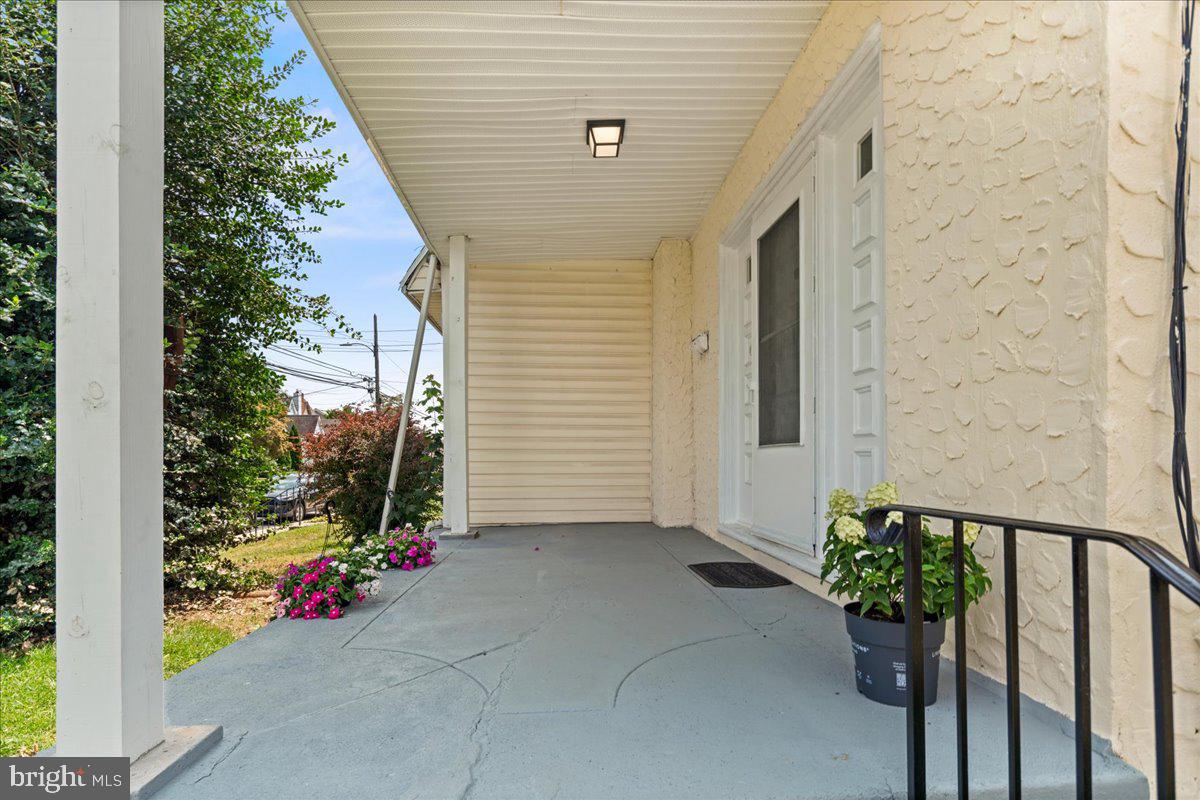 YEADON - Residential