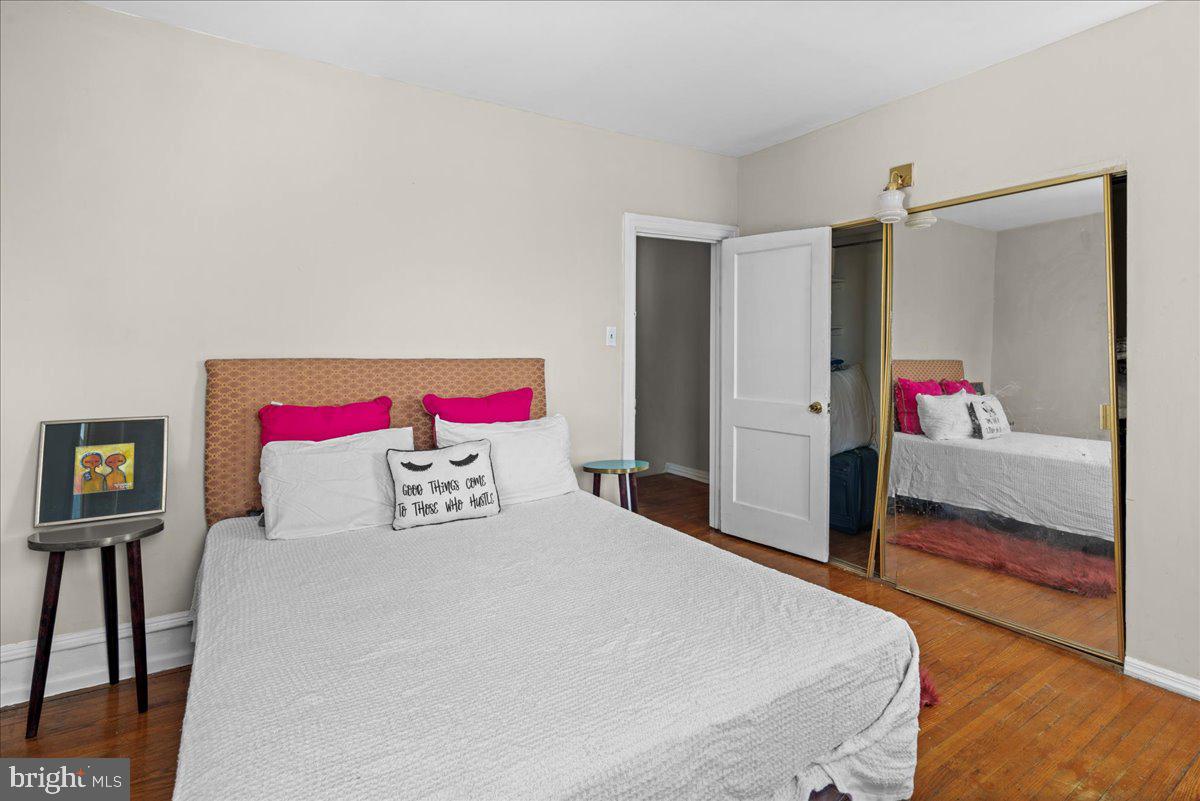 YEADON - Residential