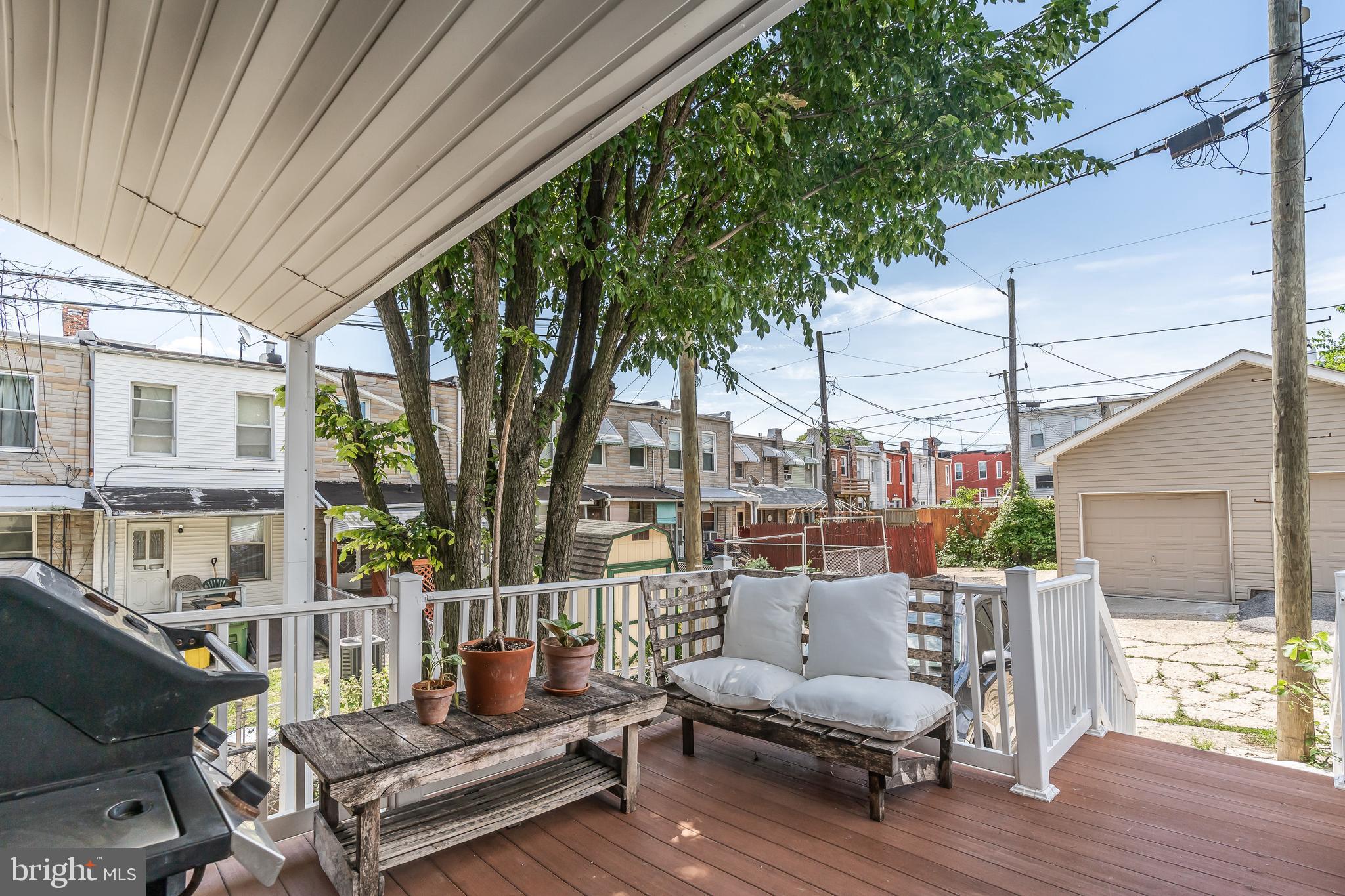 HAMPDEN HISTORIC DISTRICT - Residential