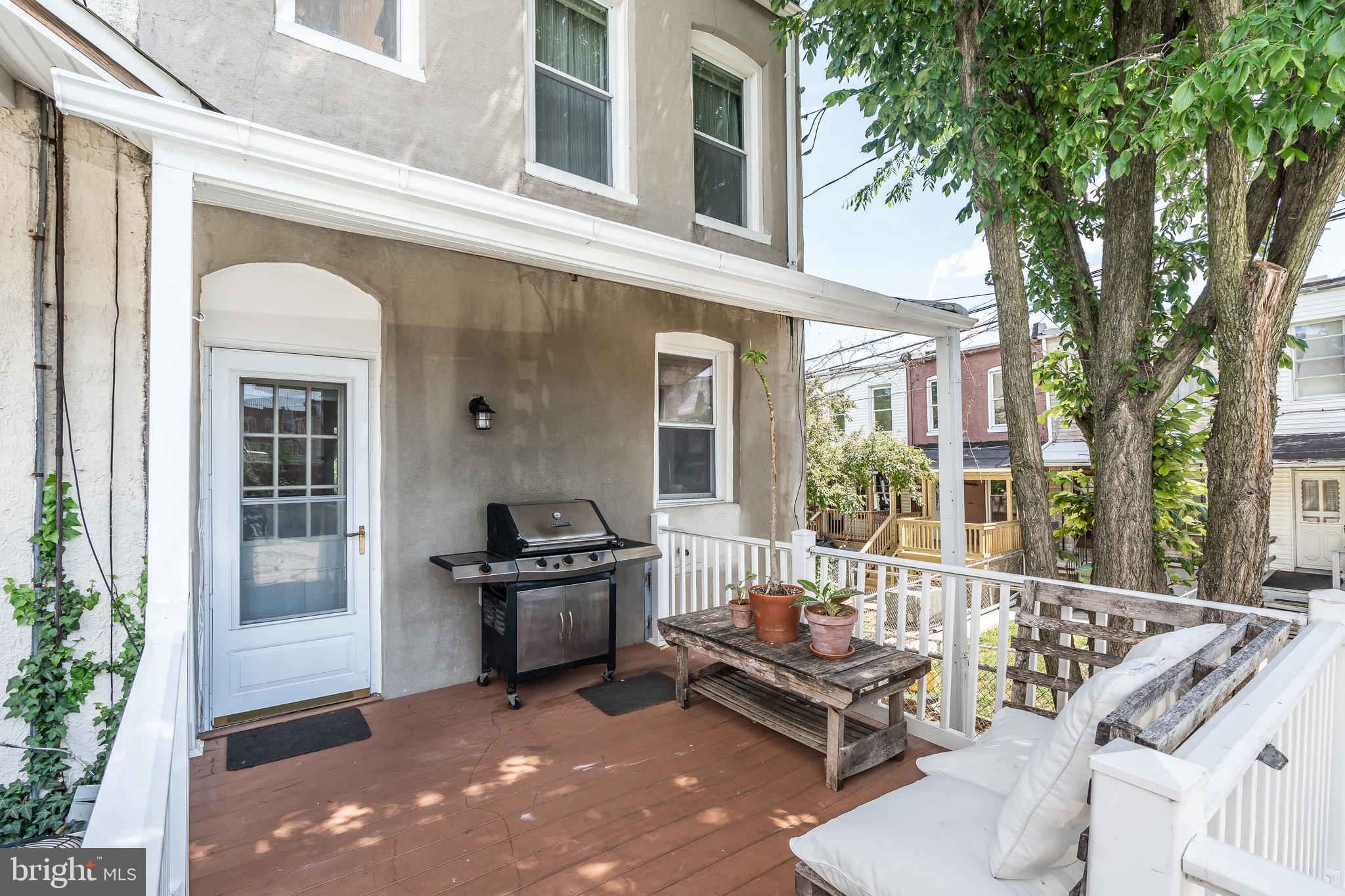 HAMPDEN HISTORIC DISTRICT - Residential