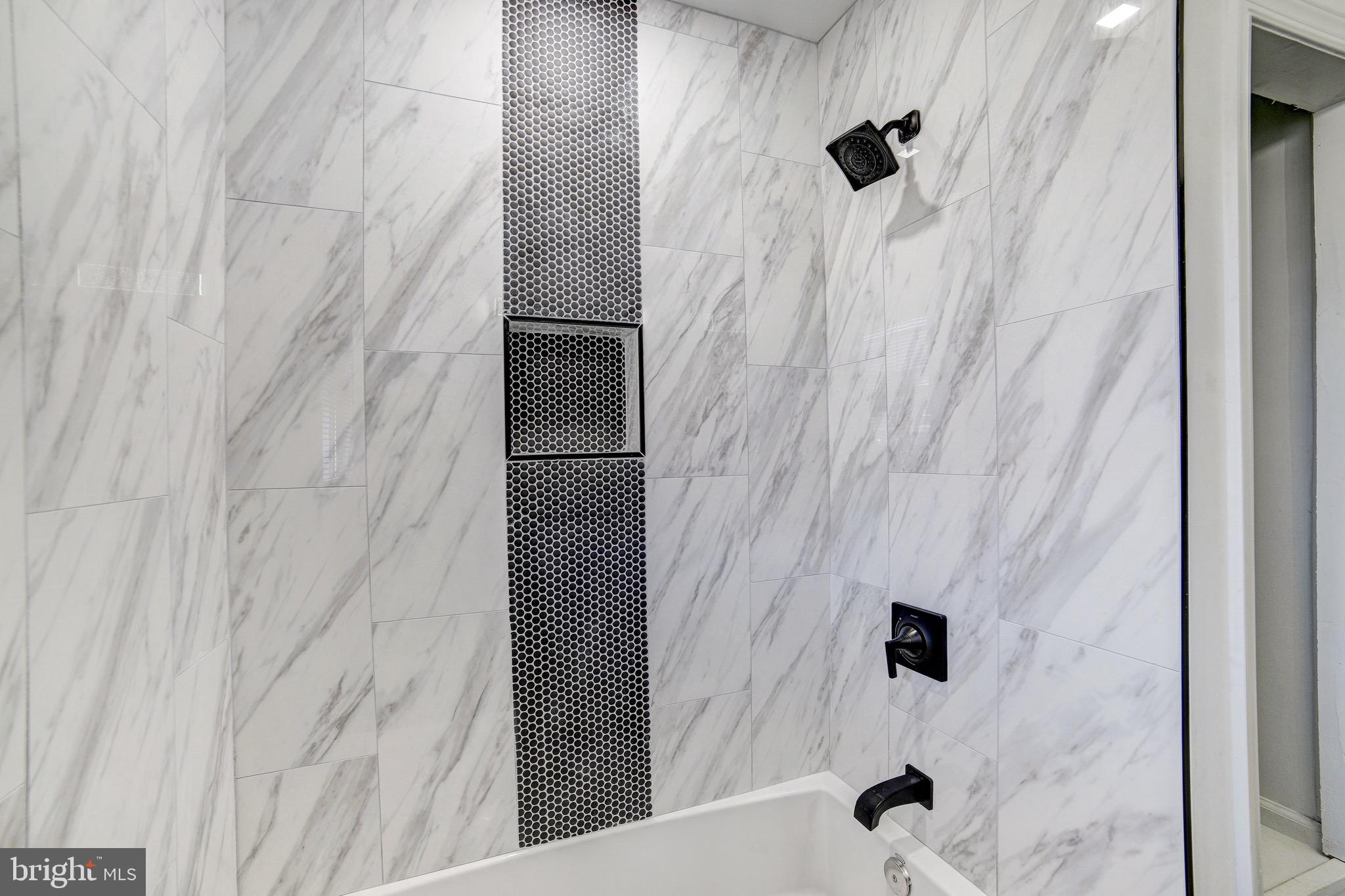 HANLON - Residential