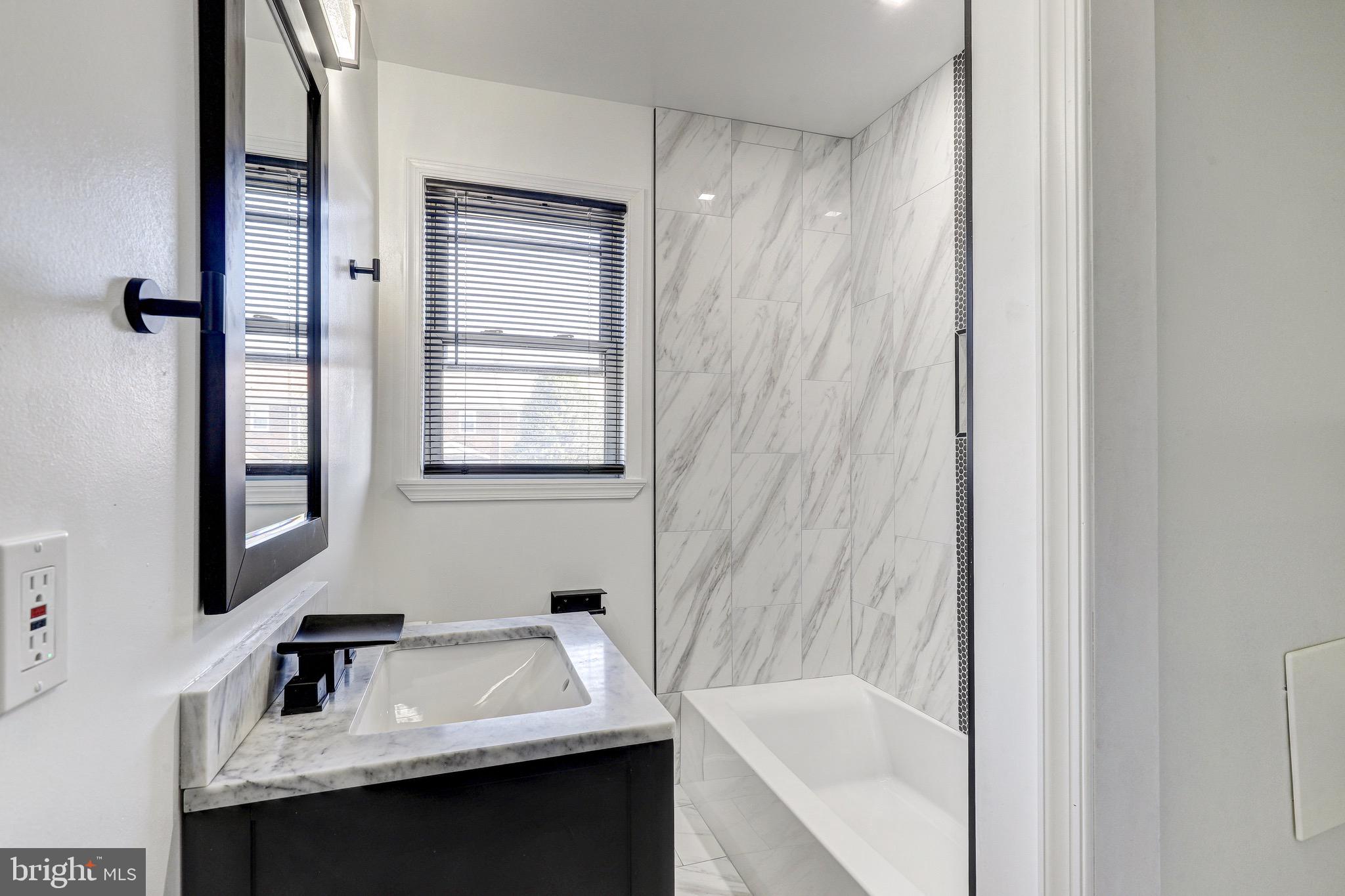 HANLON - Residential