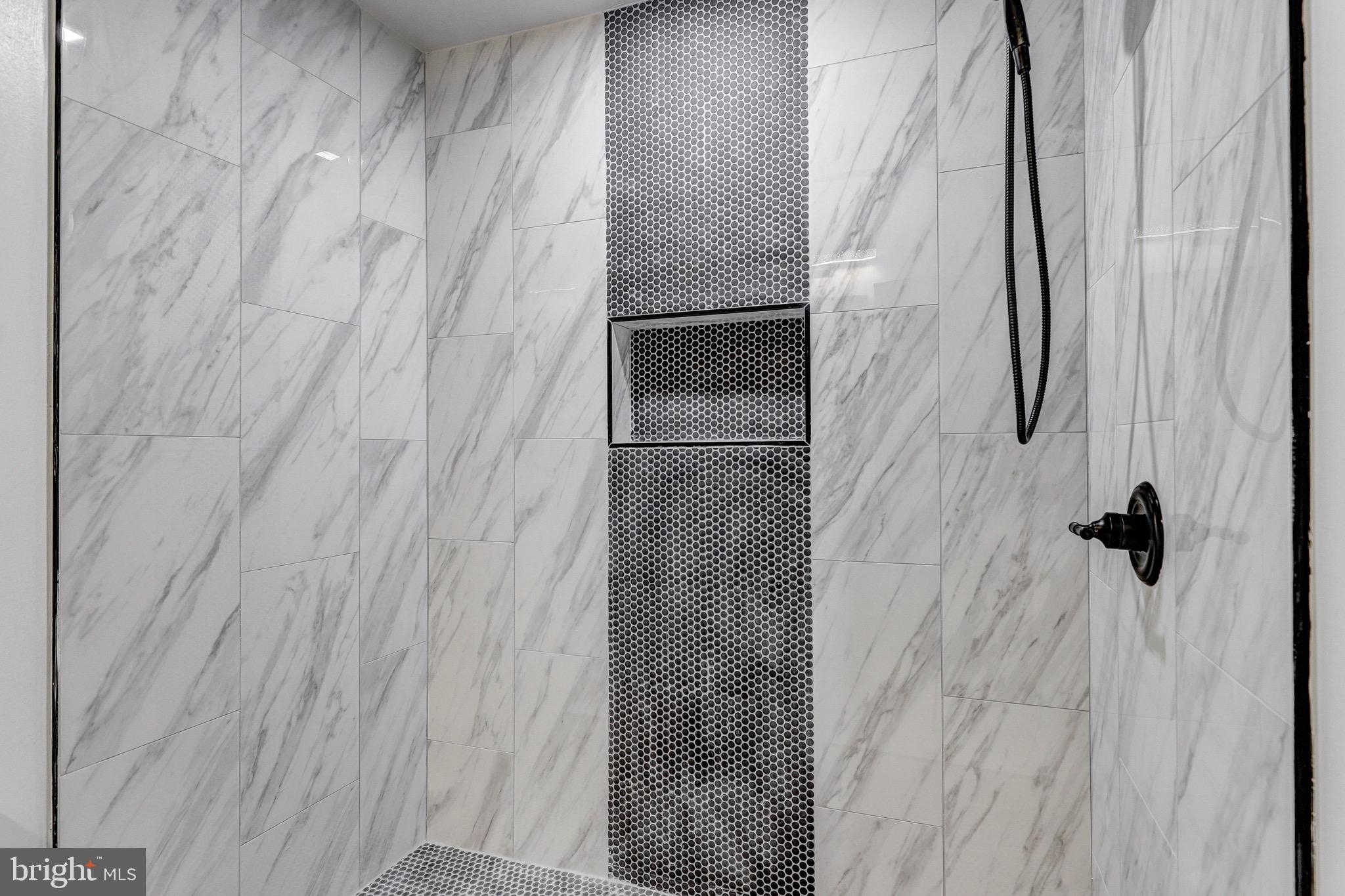 HANLON - Residential