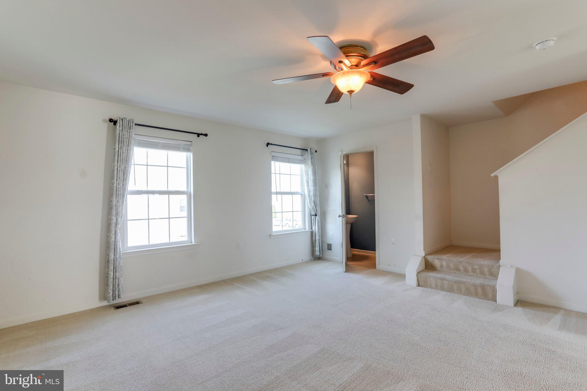 MANOR PARK - Residential