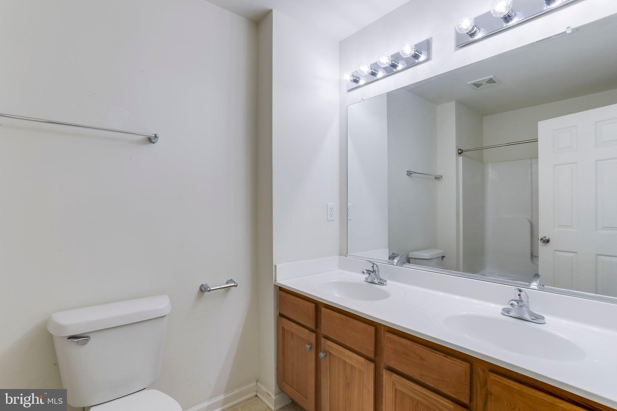 MANOR PARK - Residential