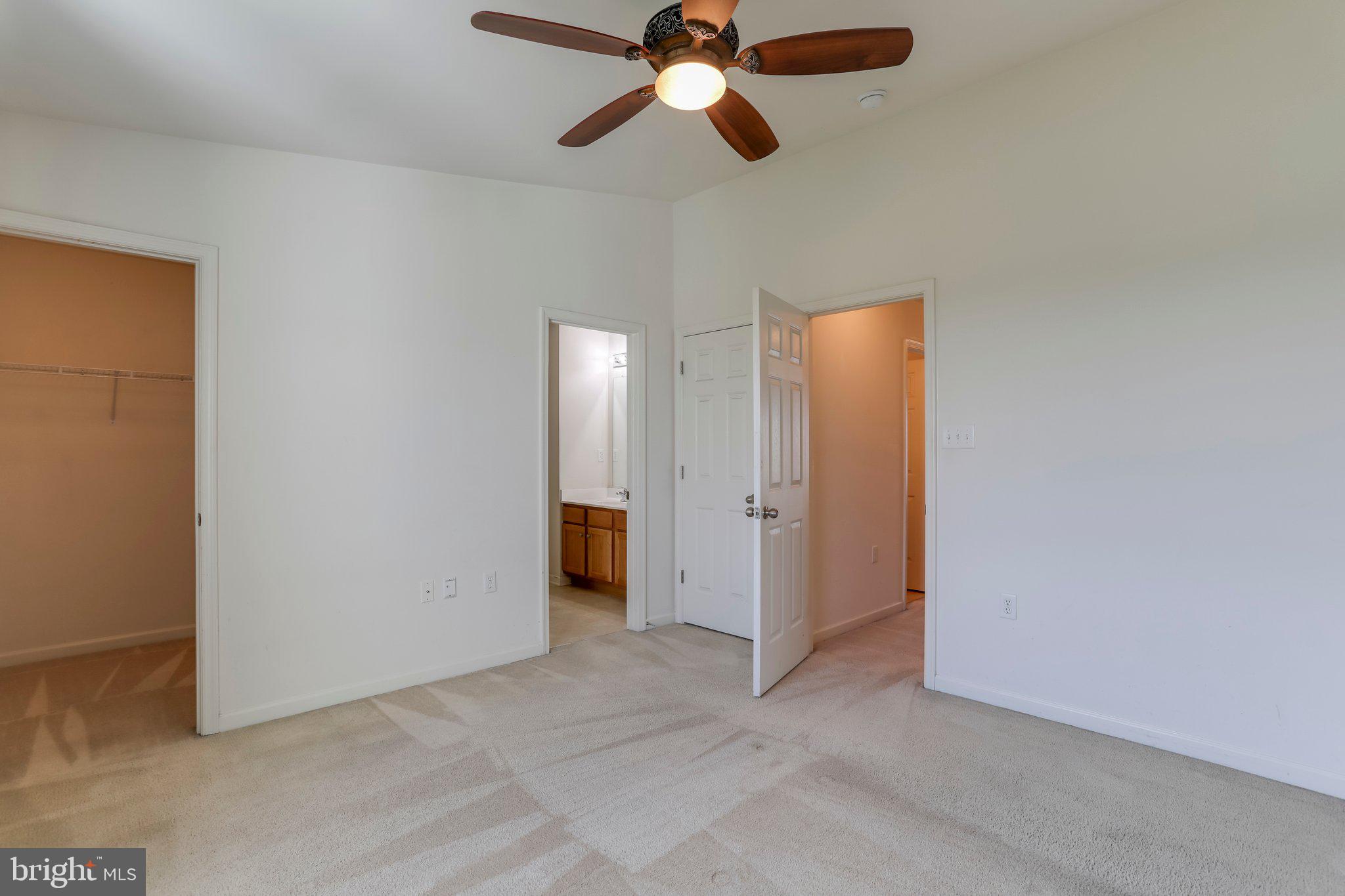 MANOR PARK - Residential