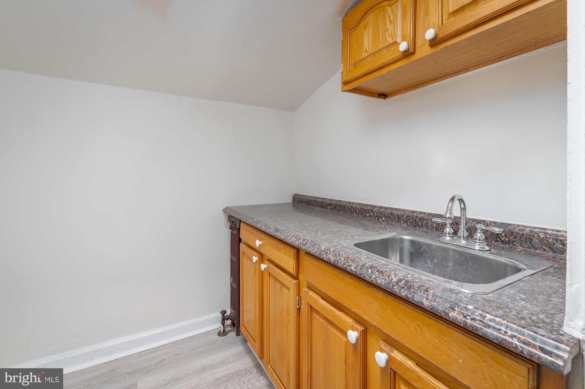 UPTON - Residential Lease