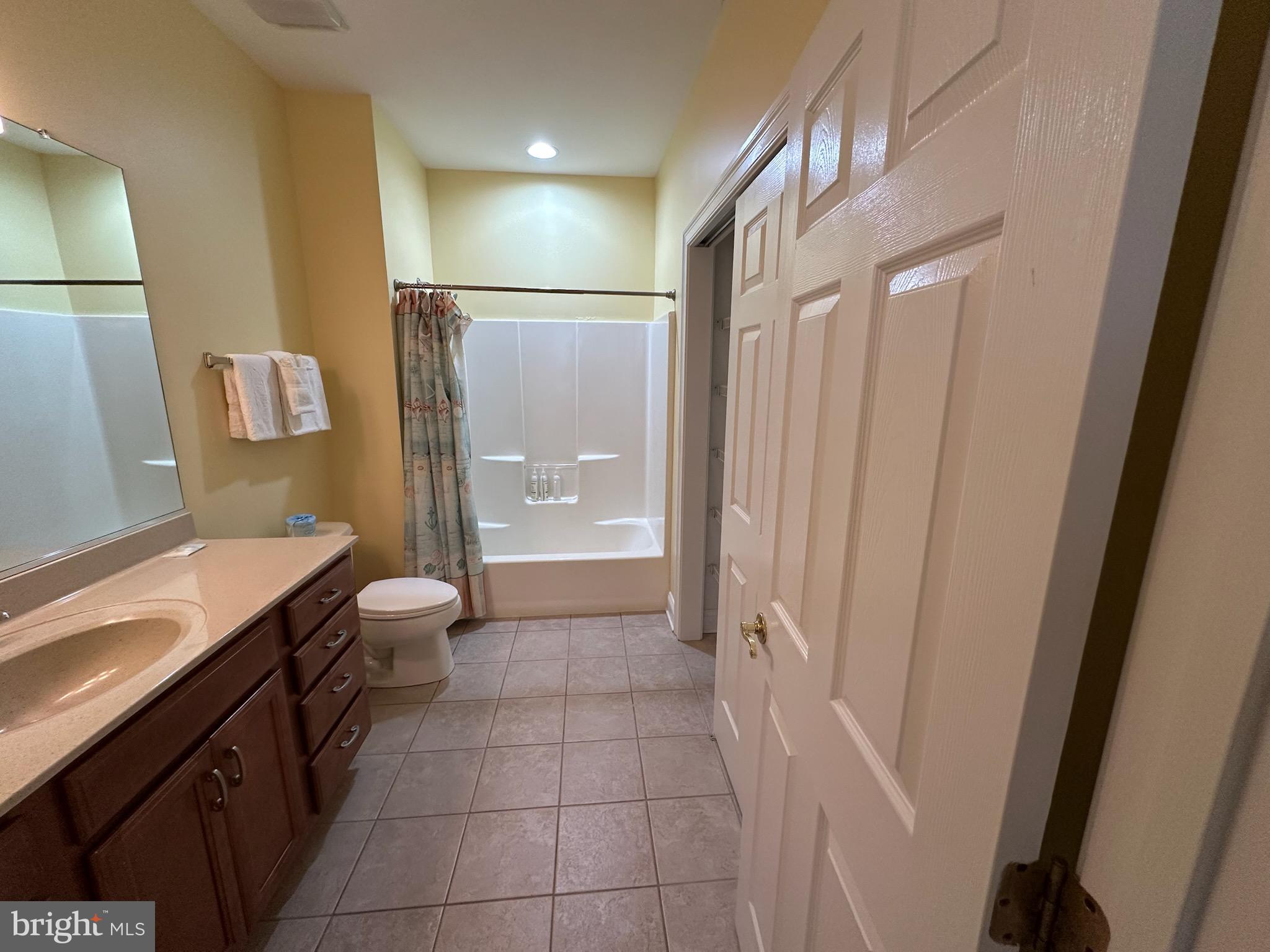 BAYSIDE - Residential