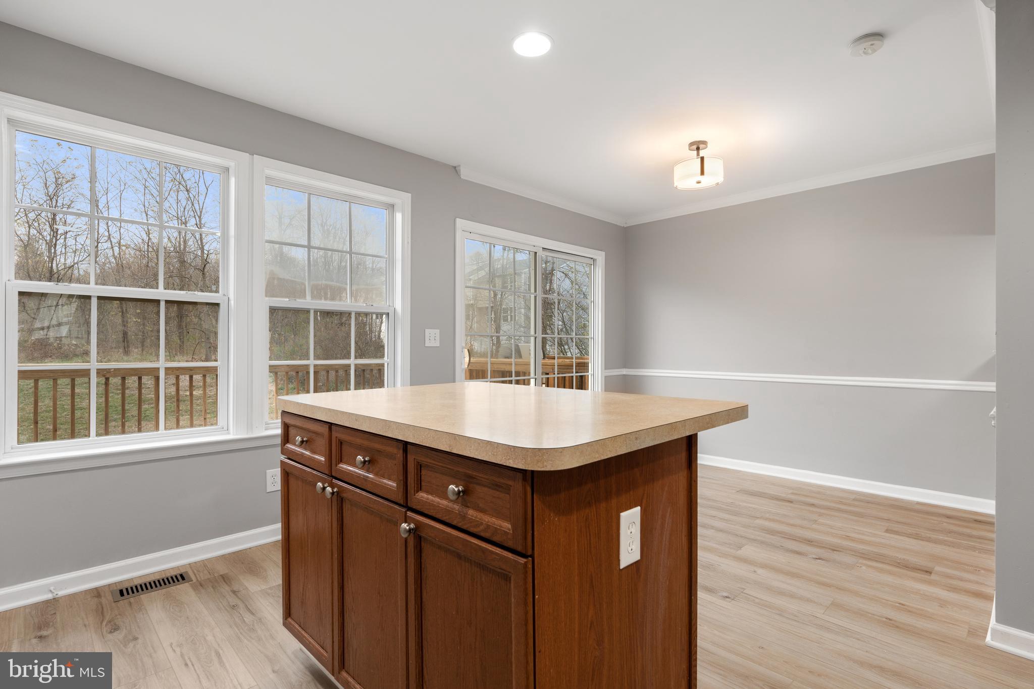 STONEBROOK VILLAGE - Residential