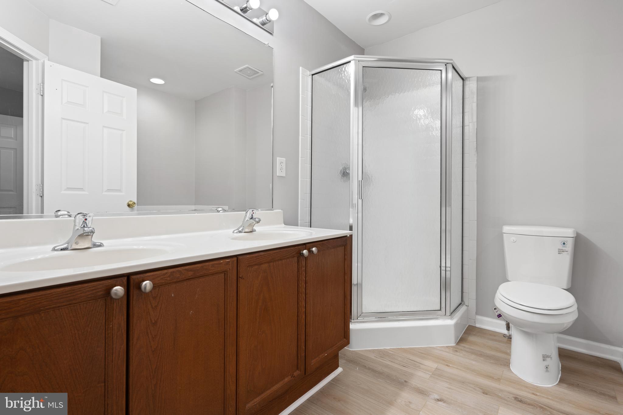 STONEBROOK VILLAGE - Residential