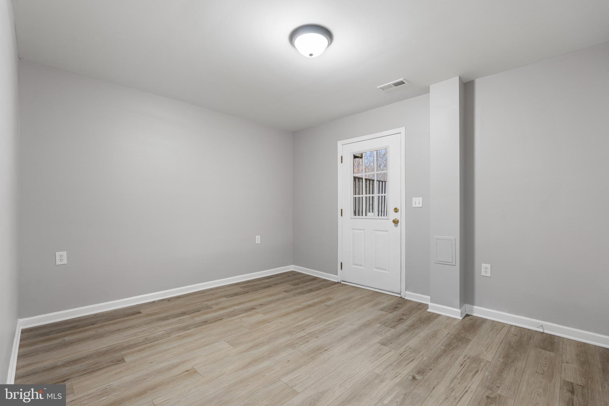 STONEBROOK VILLAGE - Residential