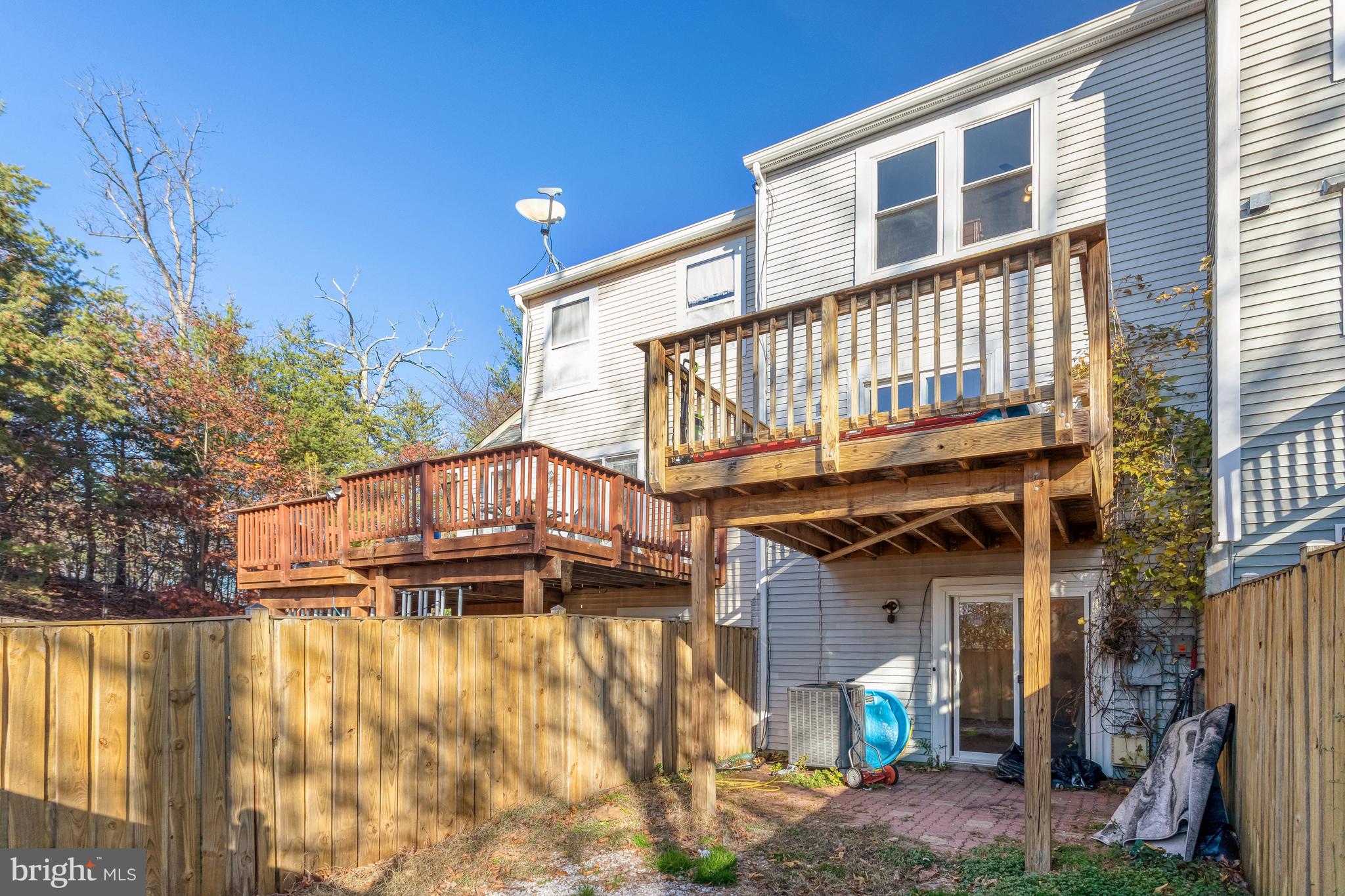 RIPPON LANDING - Residential