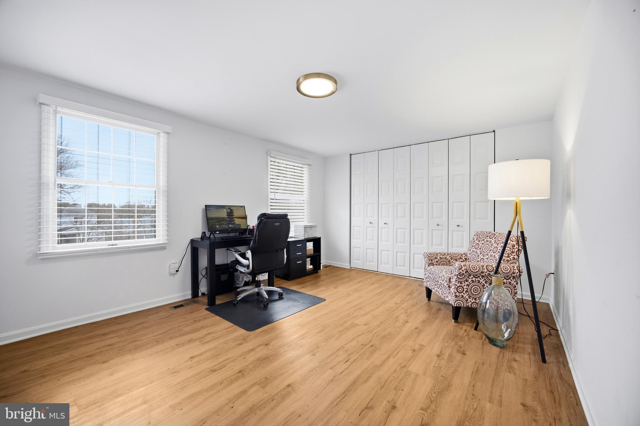 AMBER MEADOWS - Residential Lease