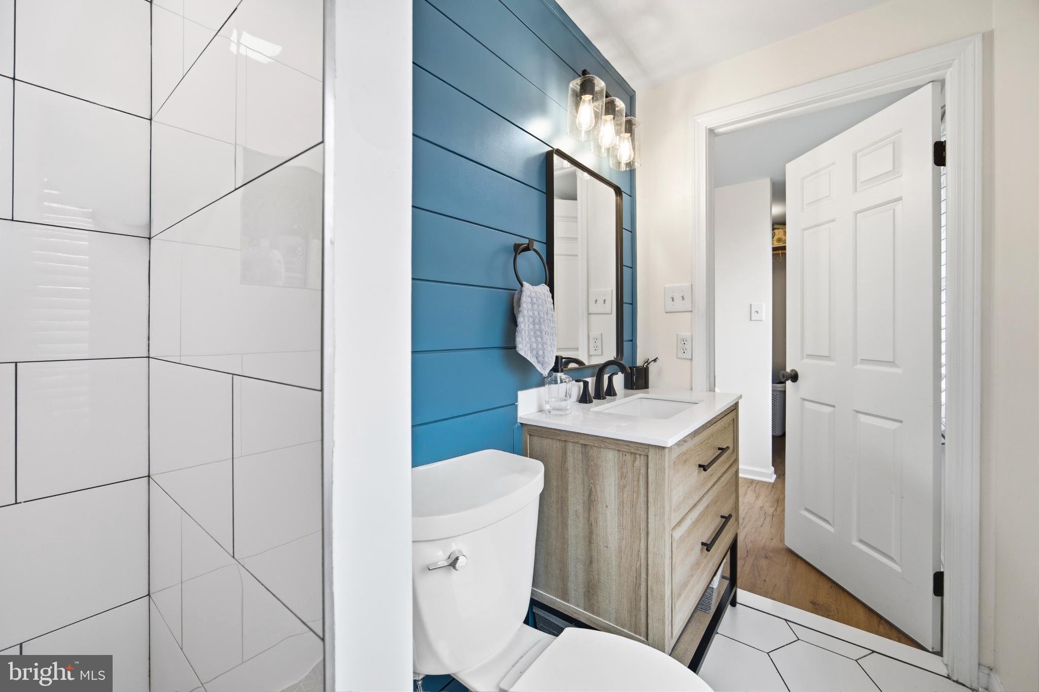 AMBER MEADOWS - Residential Lease