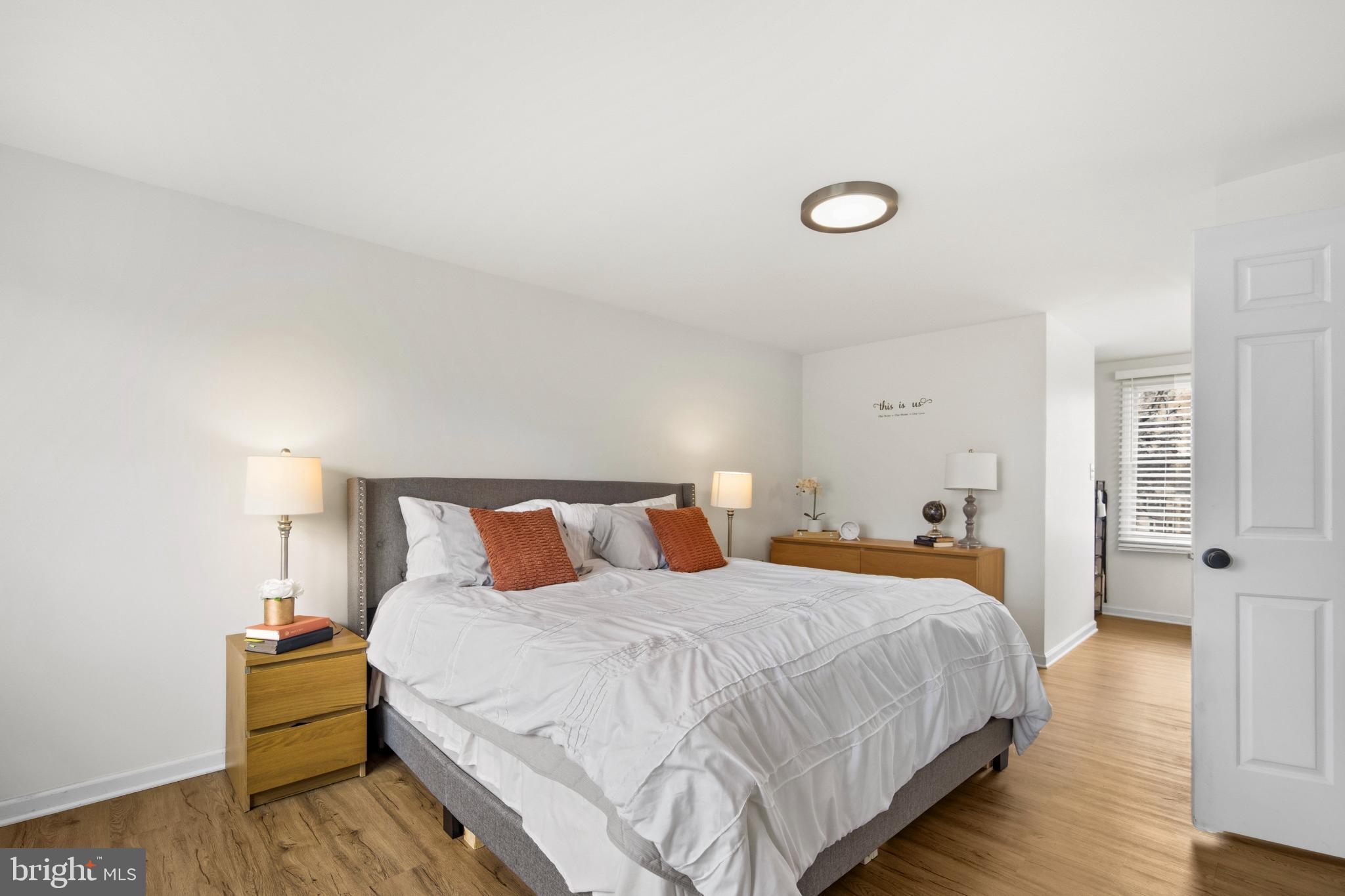 AMBER MEADOWS - Residential Lease