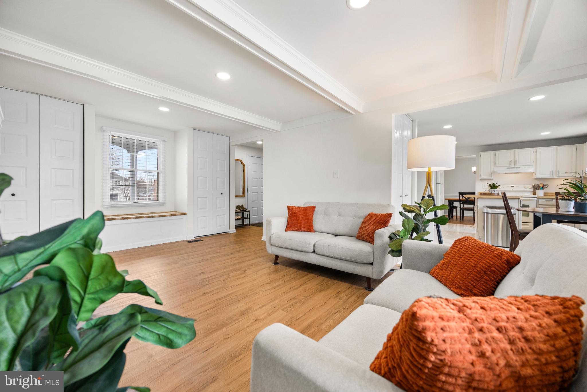 AMBER MEADOWS - Residential Lease