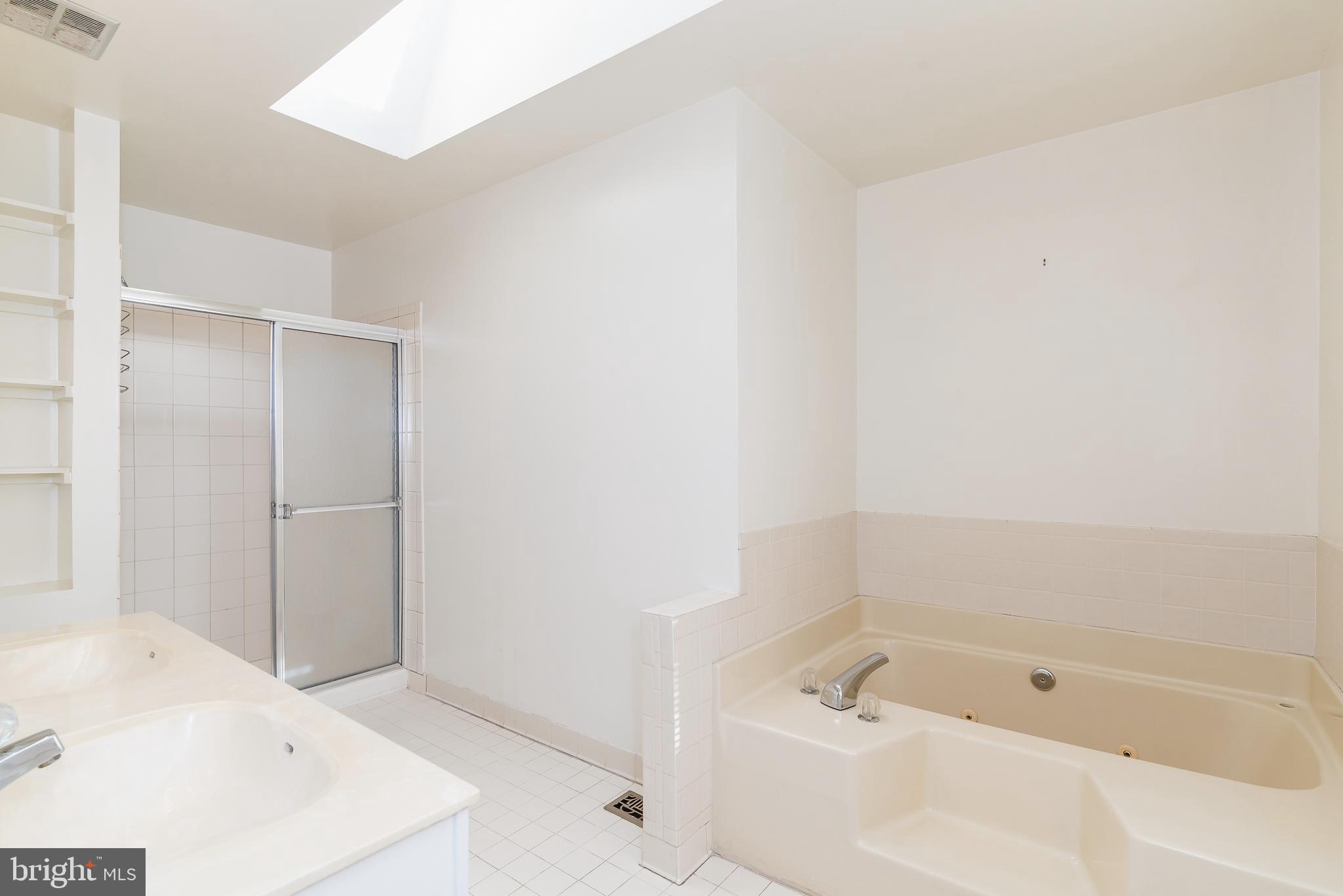 OWINGS MILLS - Residential