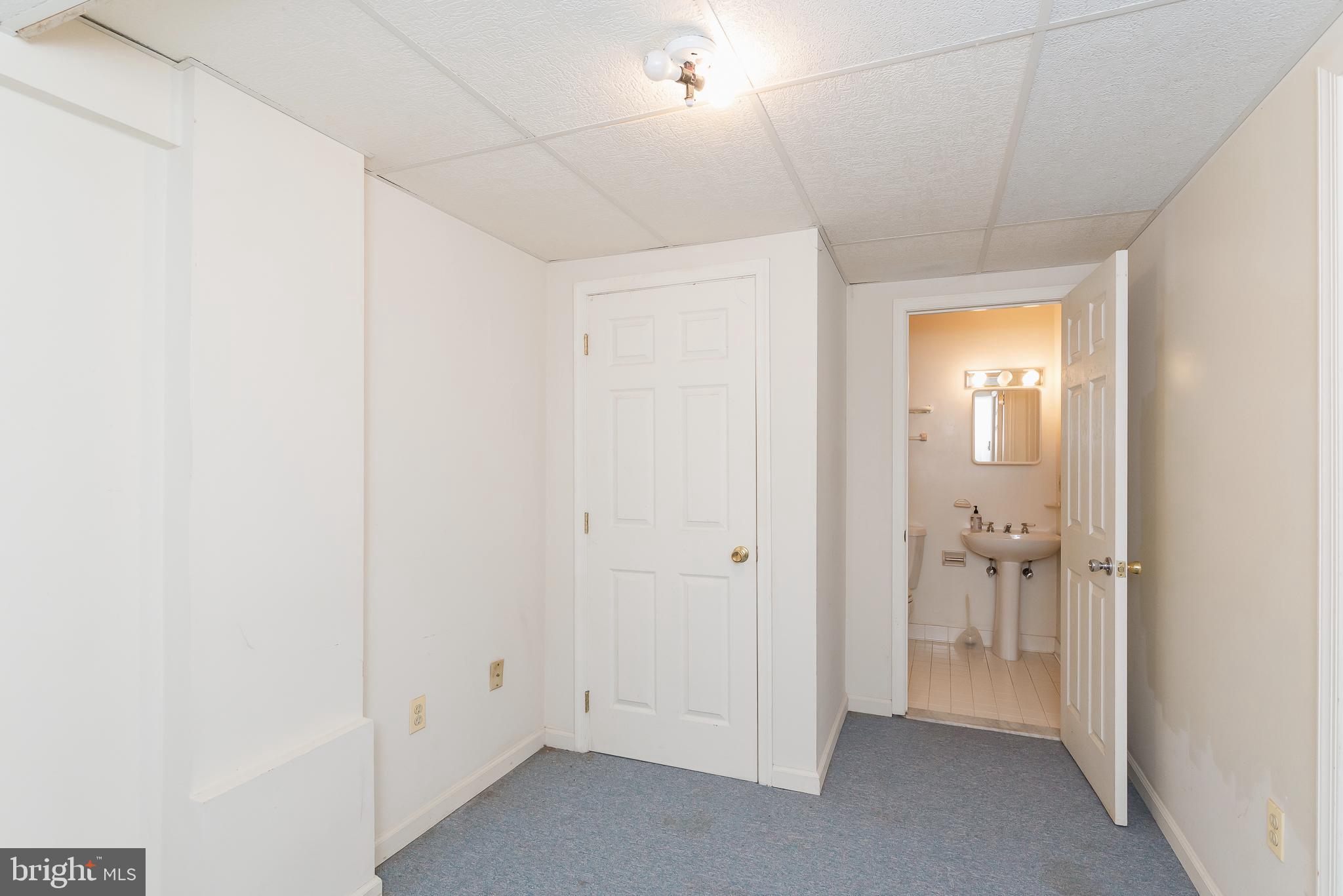 OWINGS MILLS - Residential