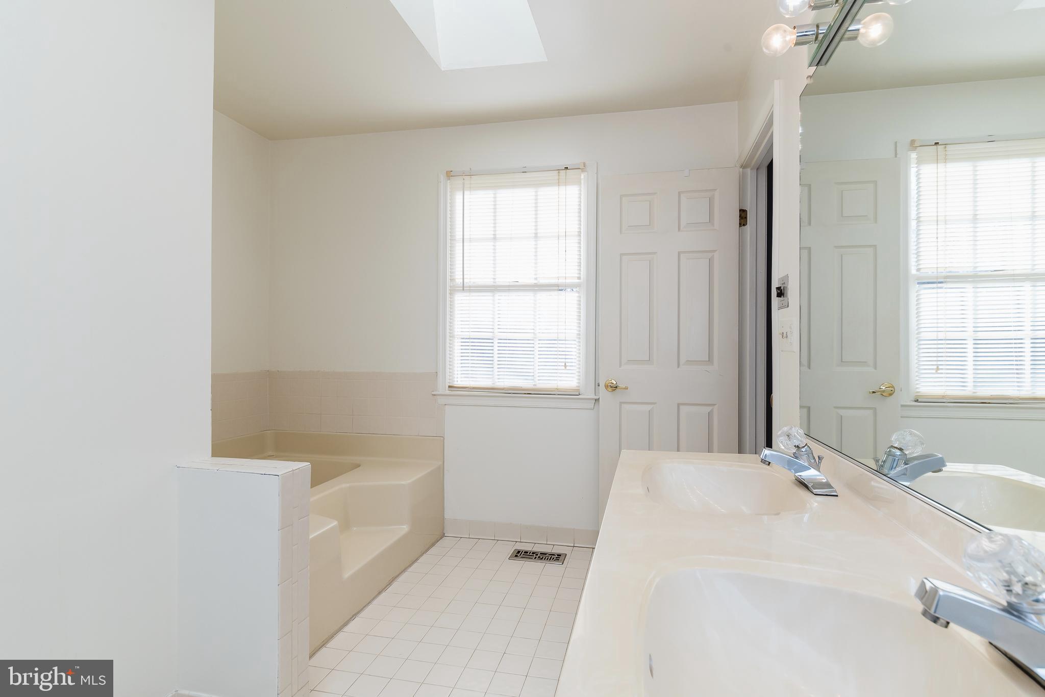 OWINGS MILLS - Residential