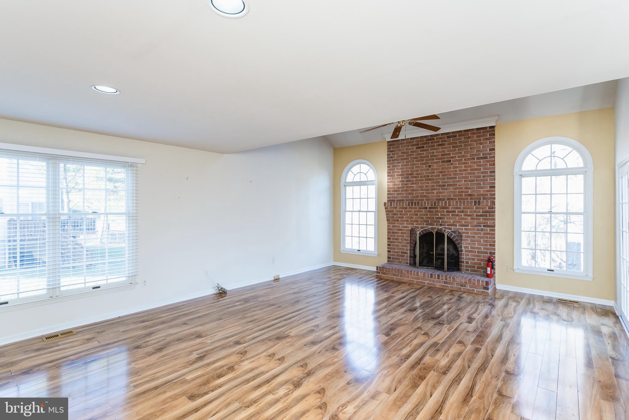 OWINGS MILLS - Residential