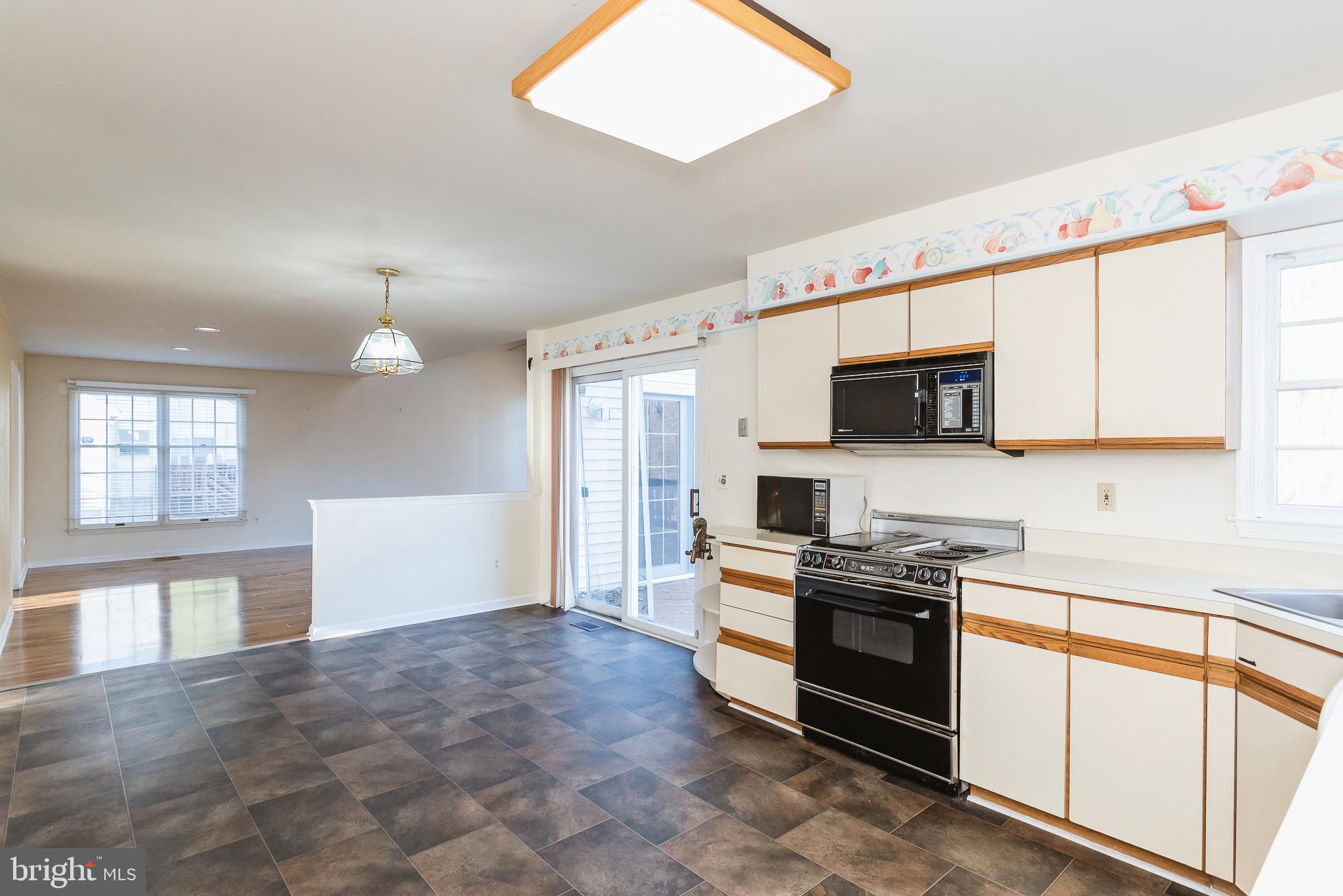 OWINGS MILLS - Residential