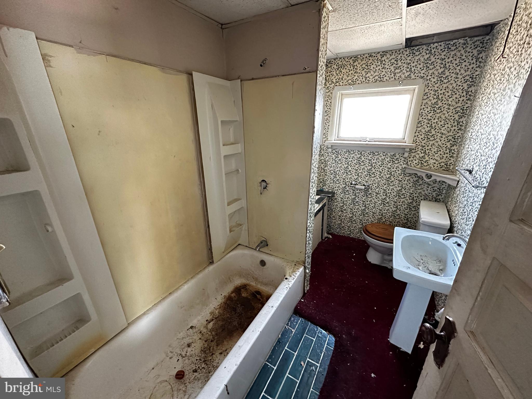 POTTSVILLE - Residential