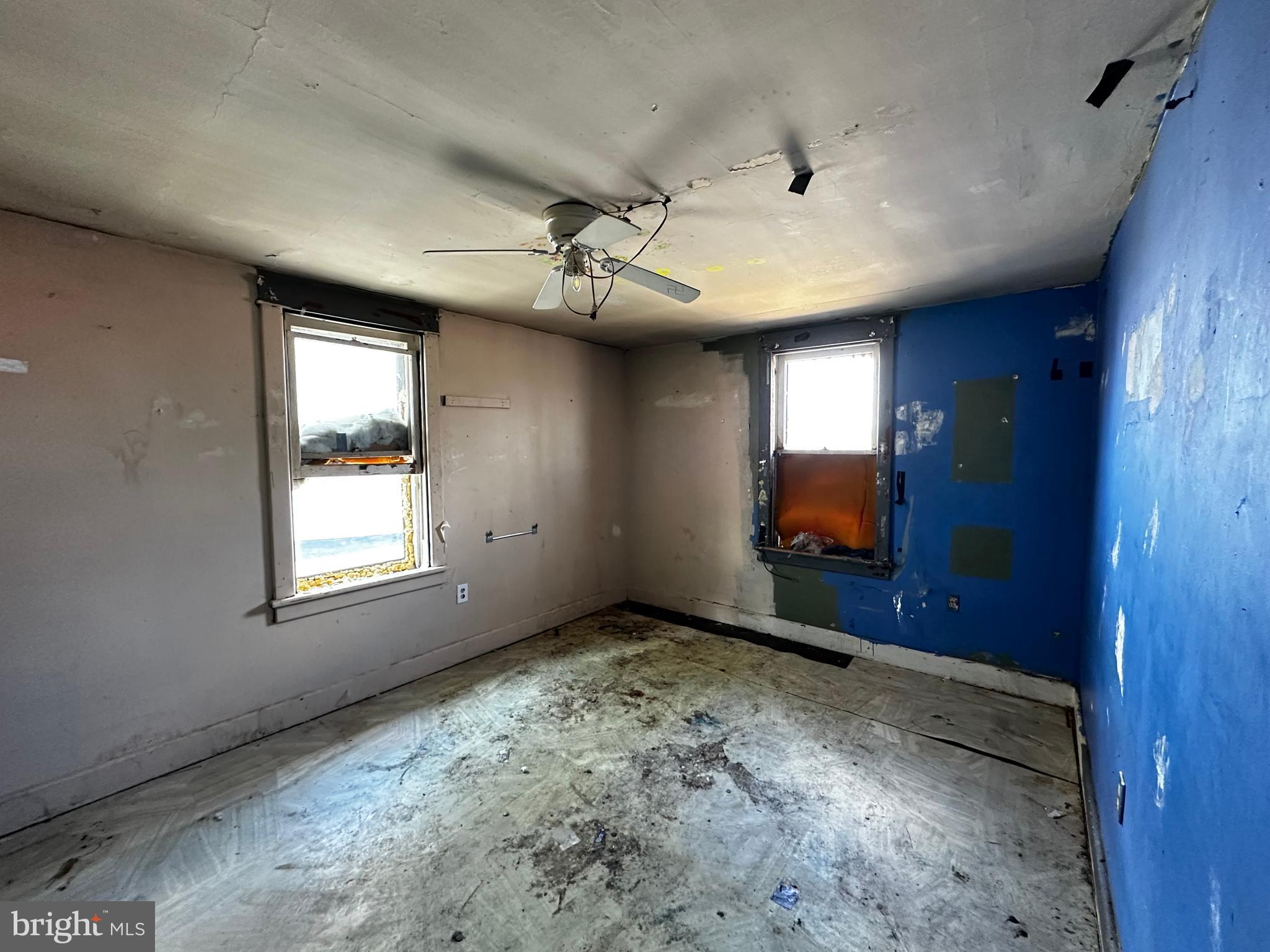 POTTSVILLE - Residential