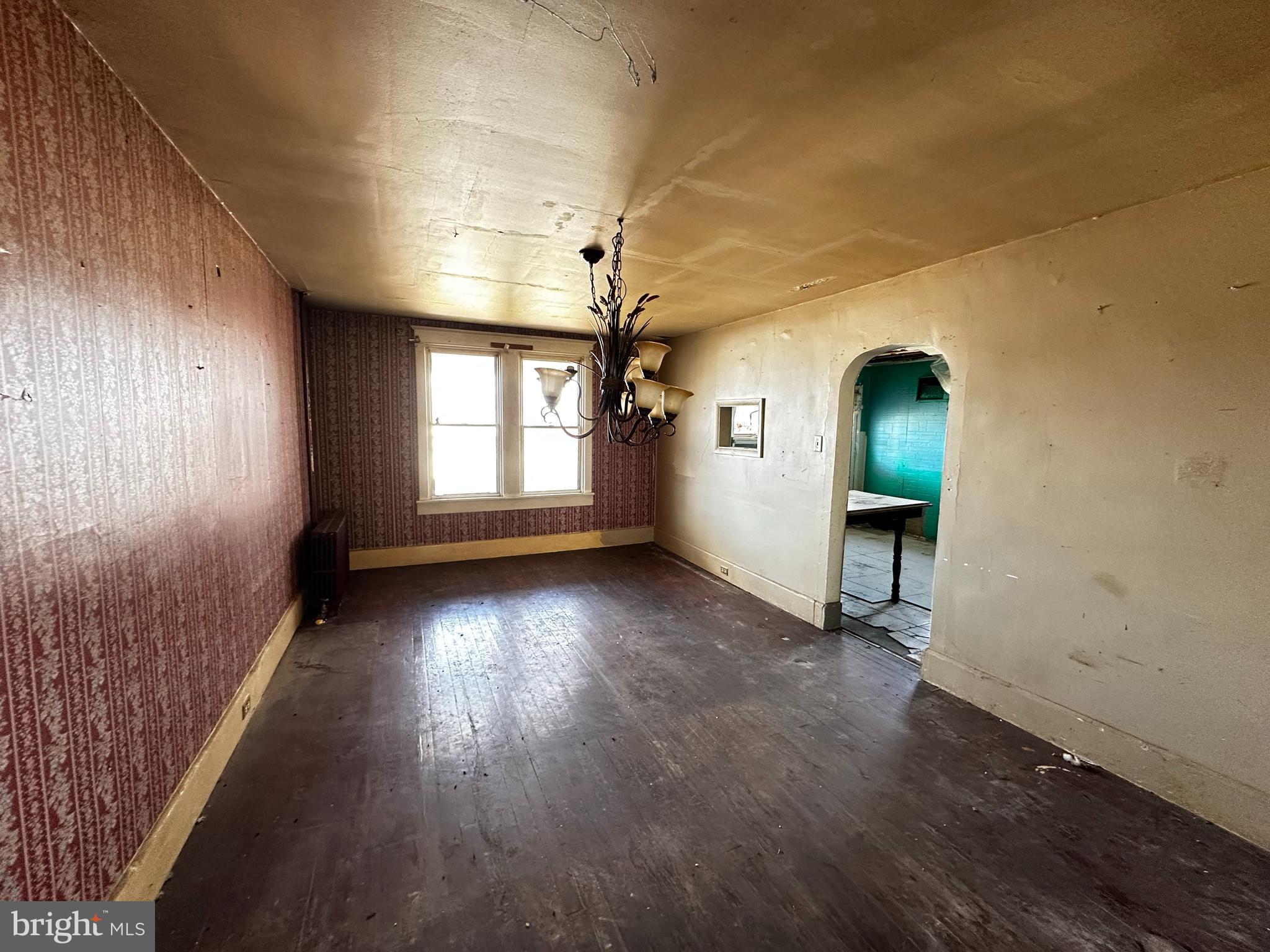 POTTSVILLE - Residential