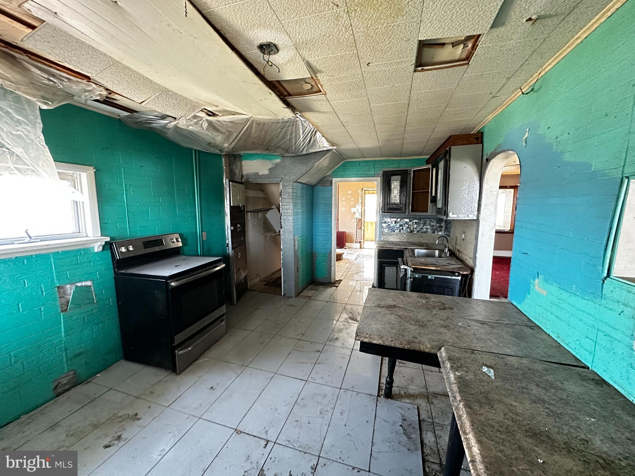 POTTSVILLE - Residential