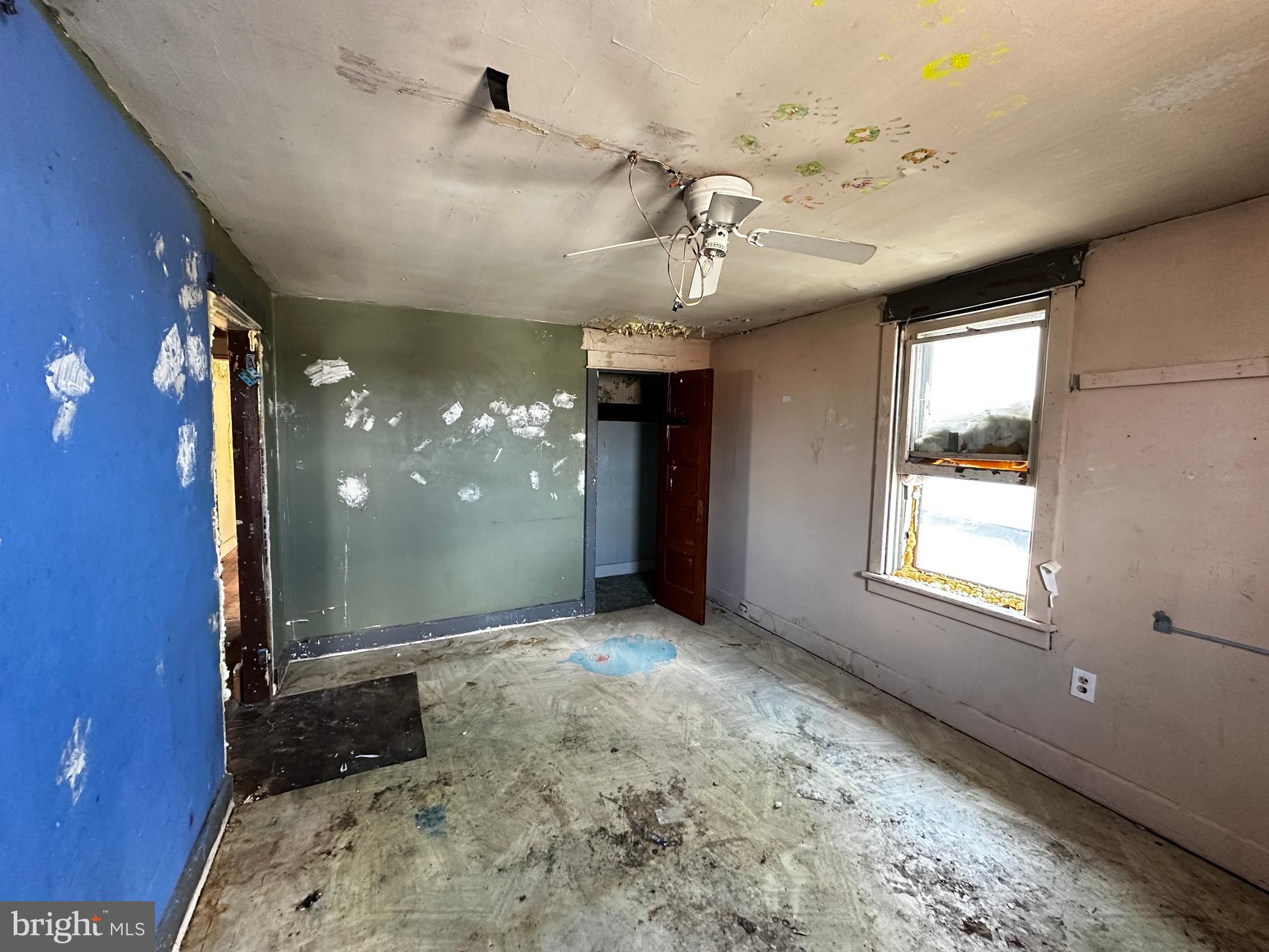 POTTSVILLE - Residential