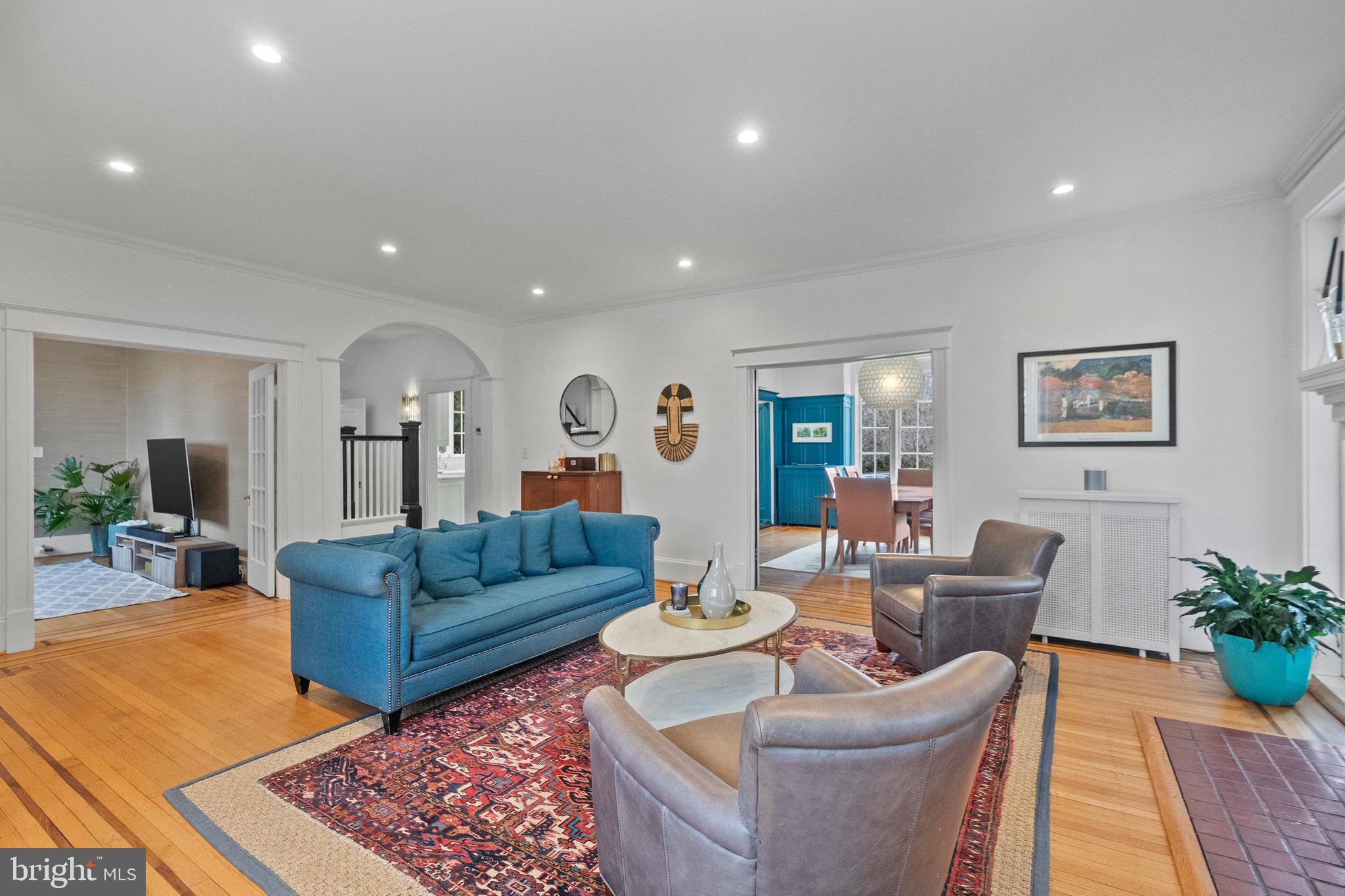 NORTH ROLAND PARK - Residential