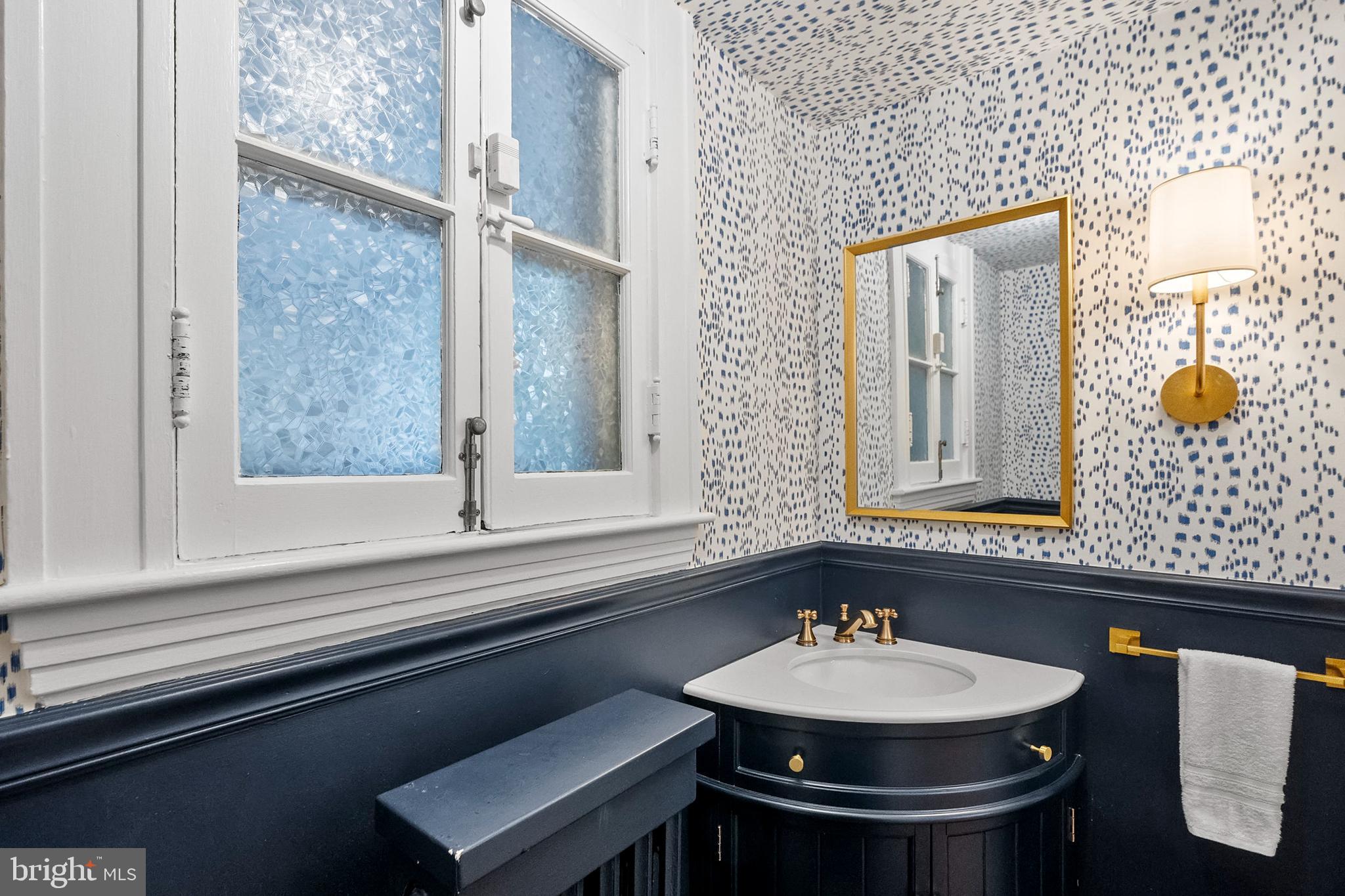 NORTH ROLAND PARK - Residential