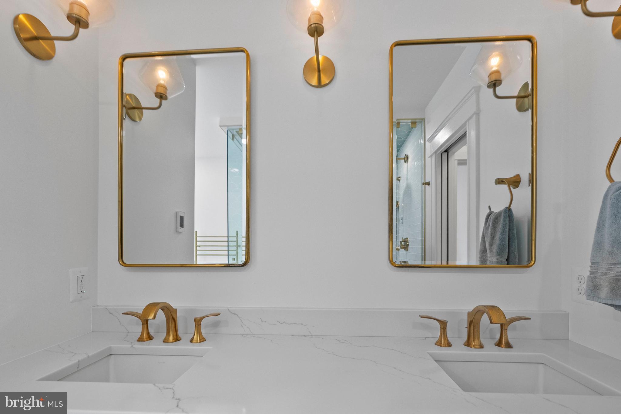 NORTH ROLAND PARK - Residential