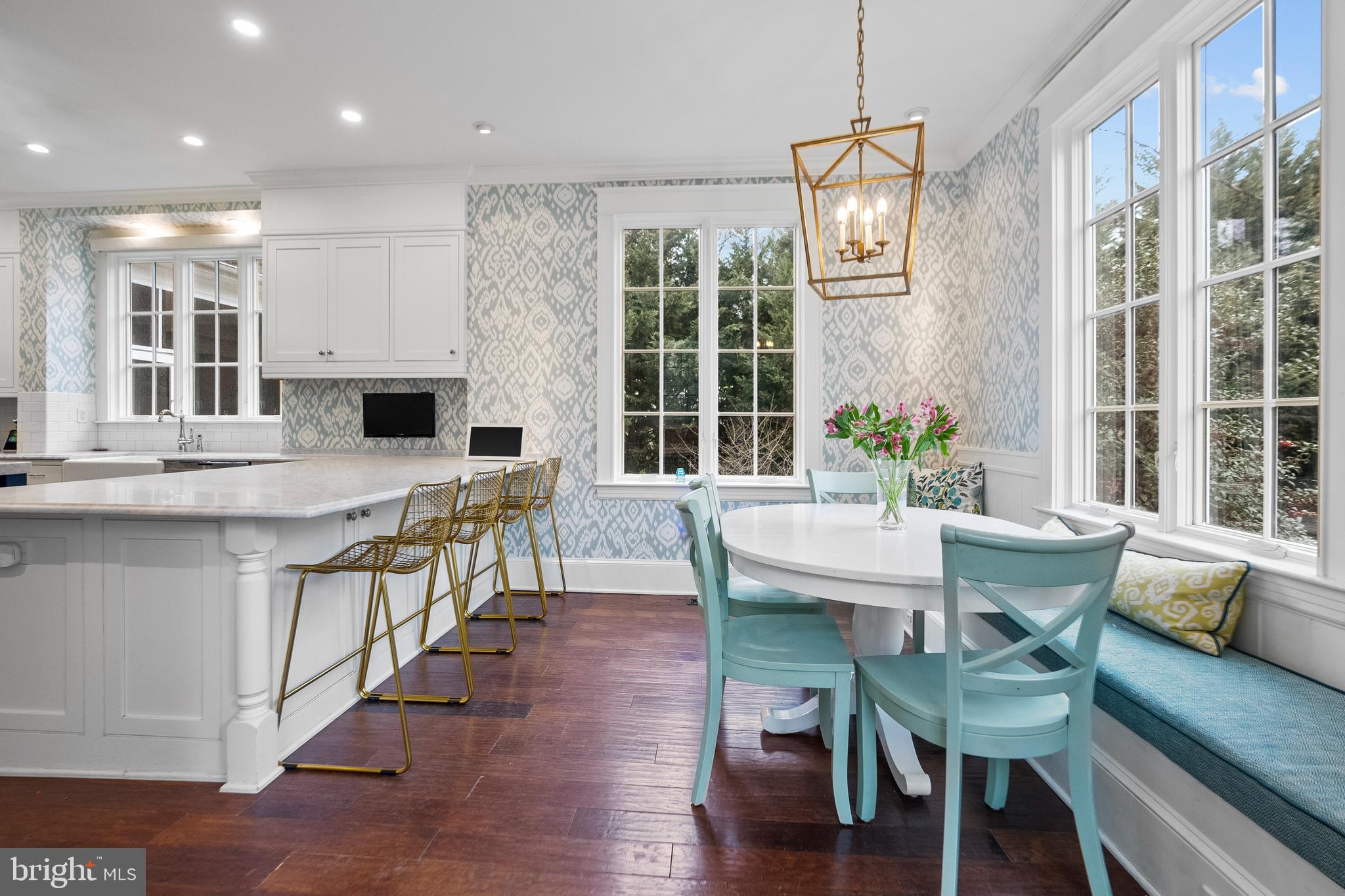 NORTH ROLAND PARK - Residential