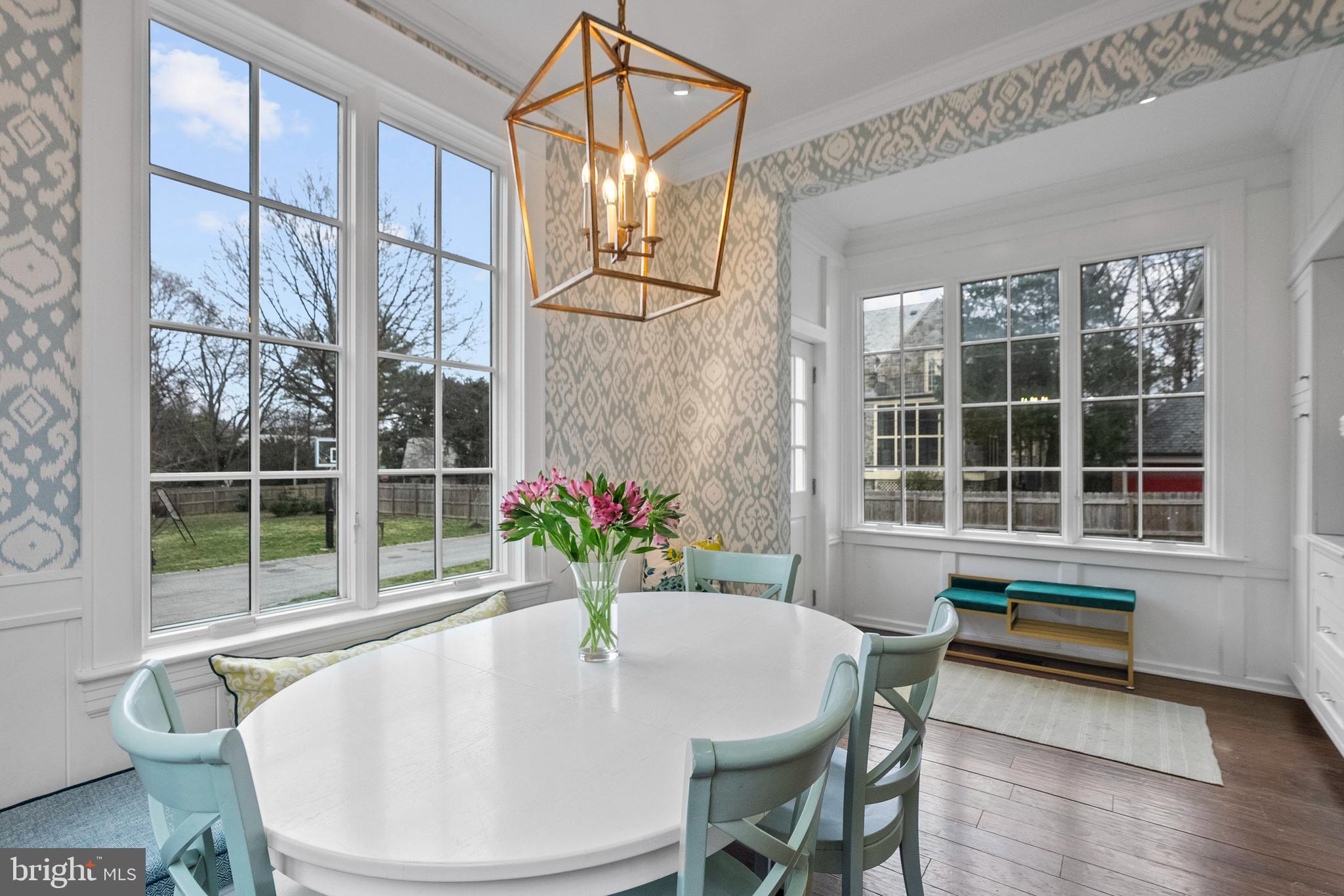 NORTH ROLAND PARK - Residential