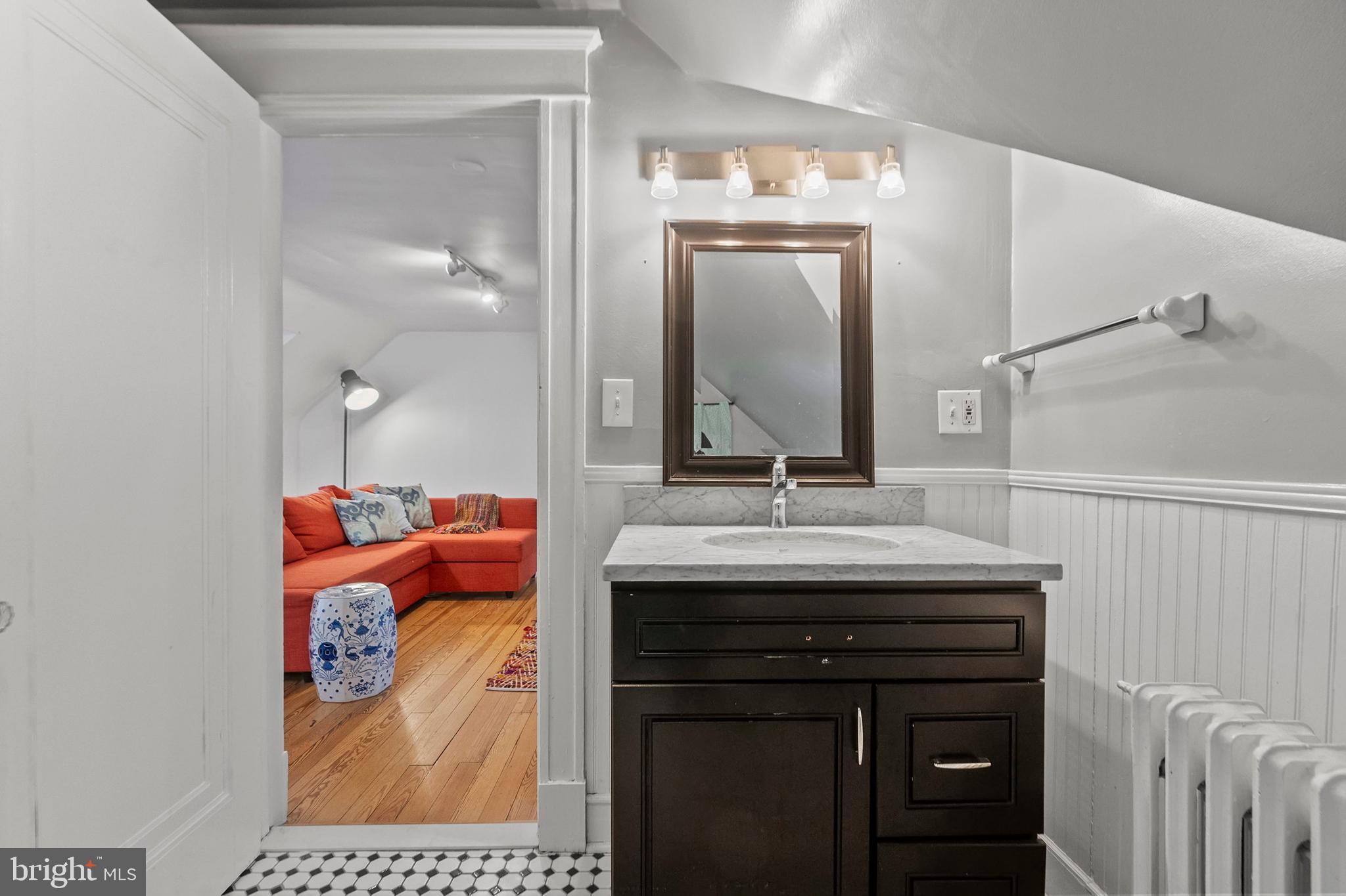 NORTH ROLAND PARK - Residential