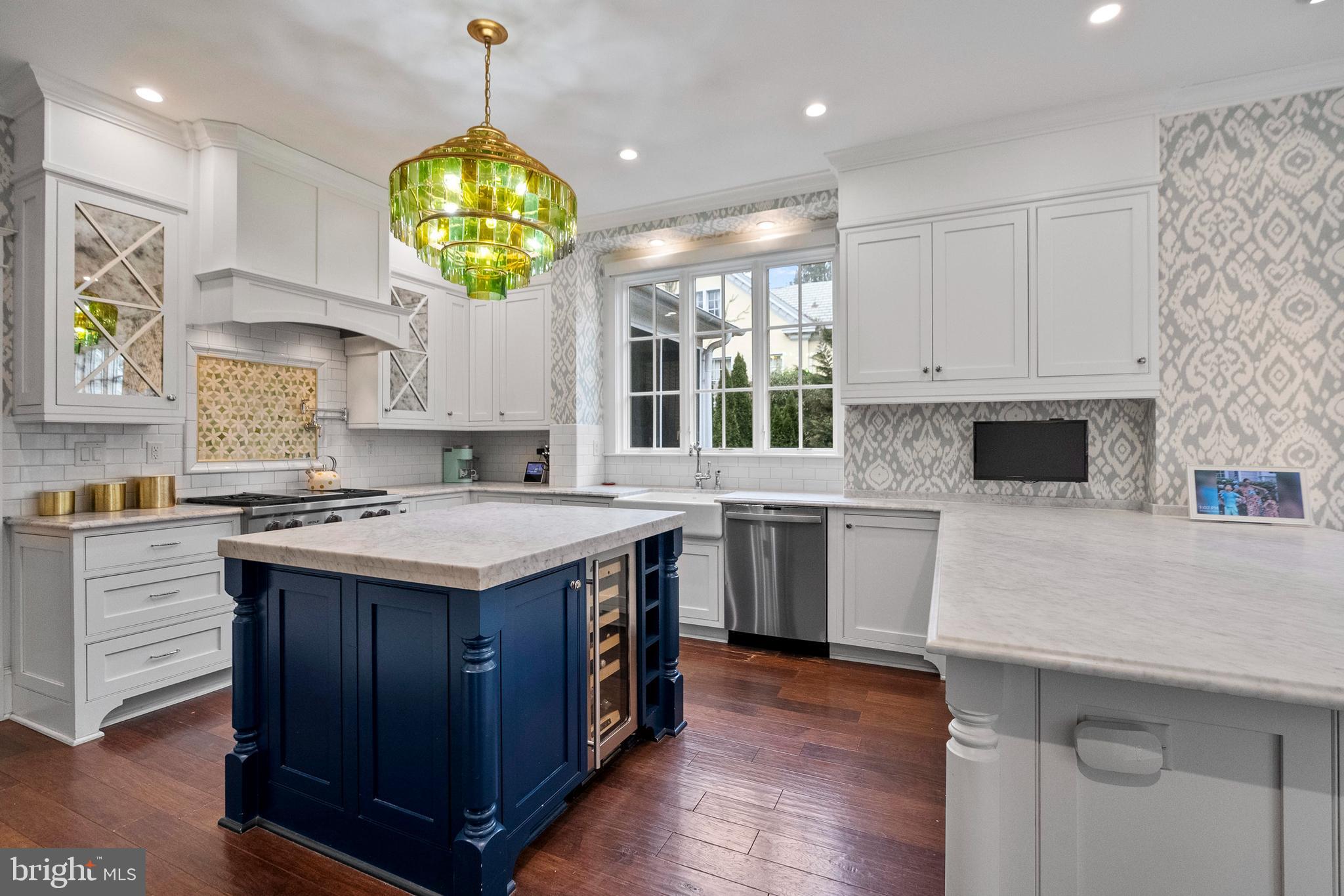 NORTH ROLAND PARK - Residential