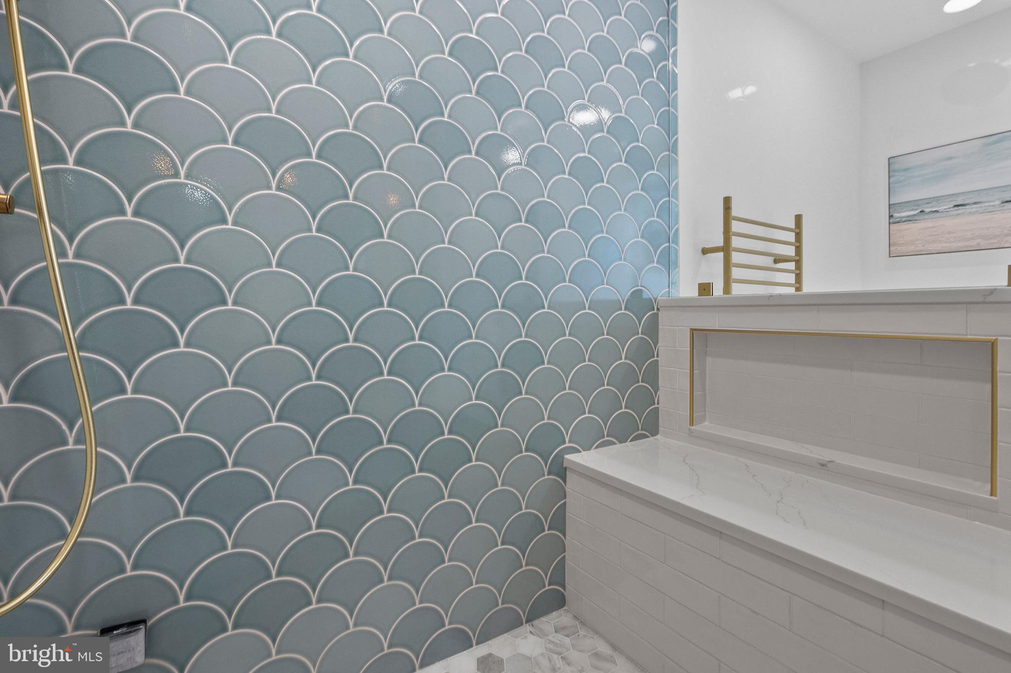 NORTH ROLAND PARK - Residential