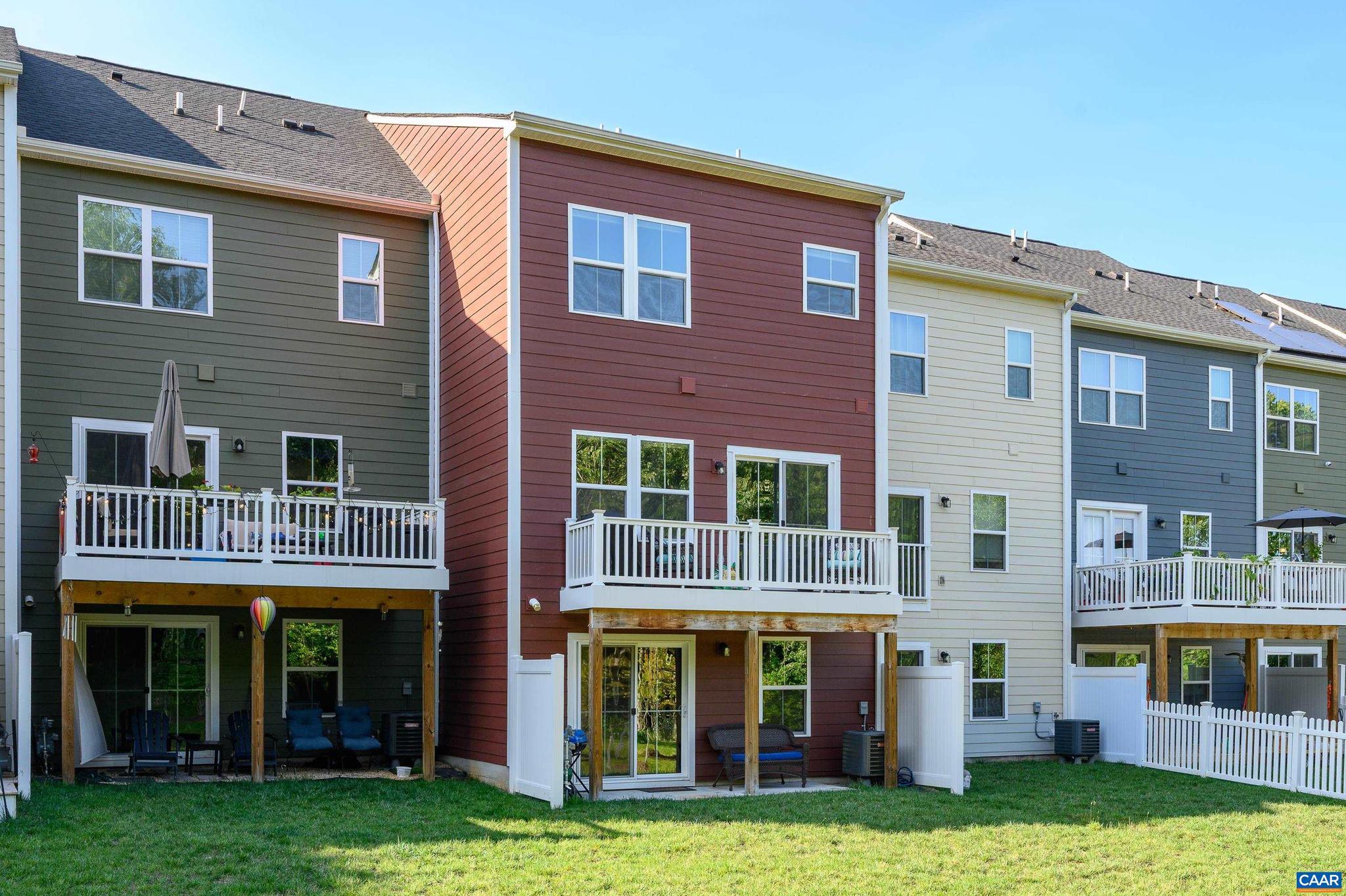 FOREST LAKES - Residential