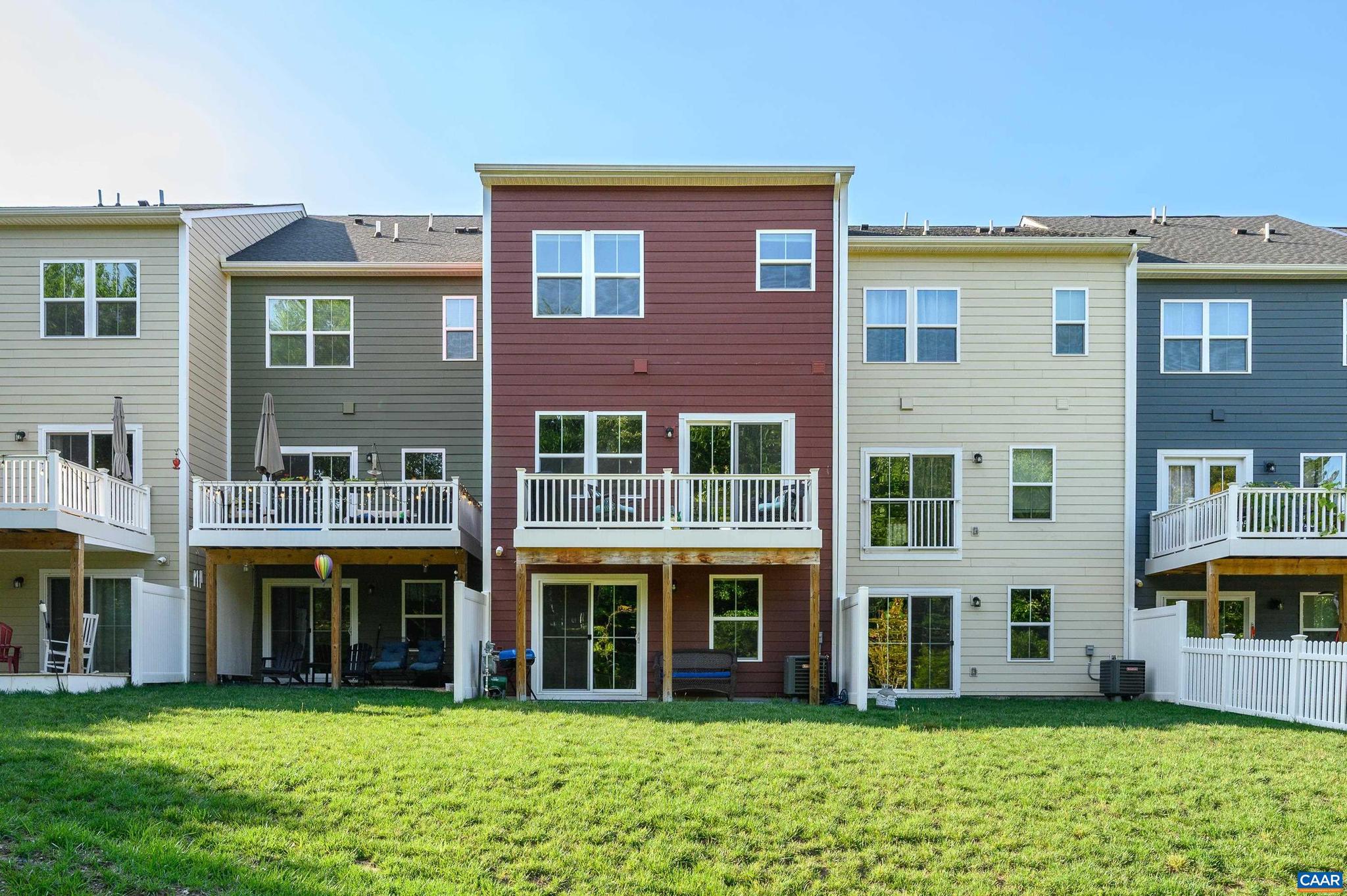 FOREST LAKES - Residential