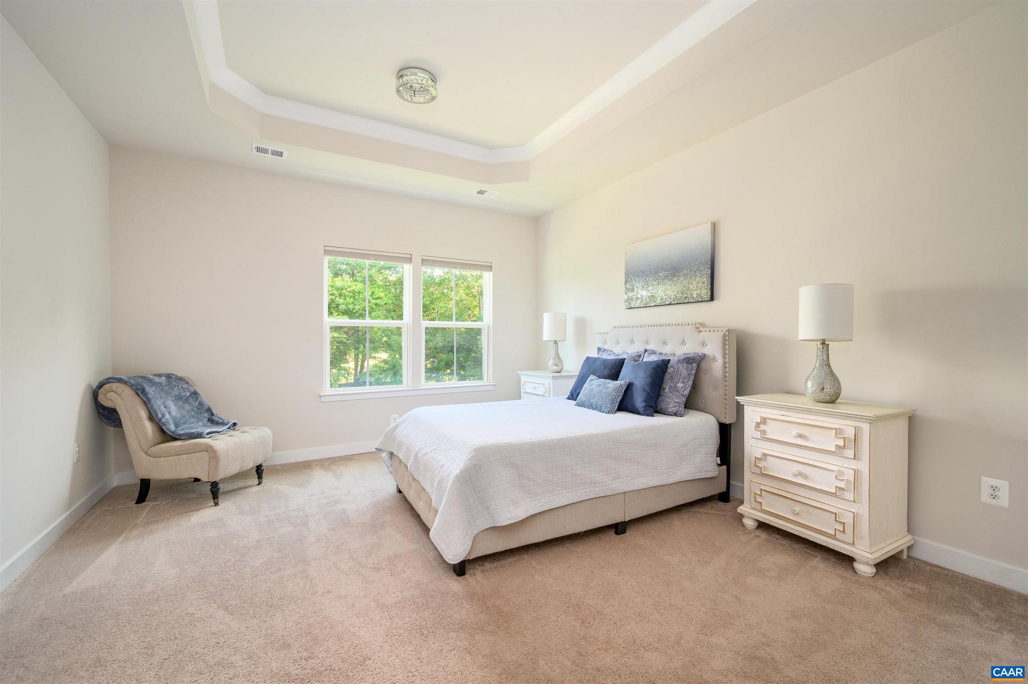 FOREST LAKES - Residential