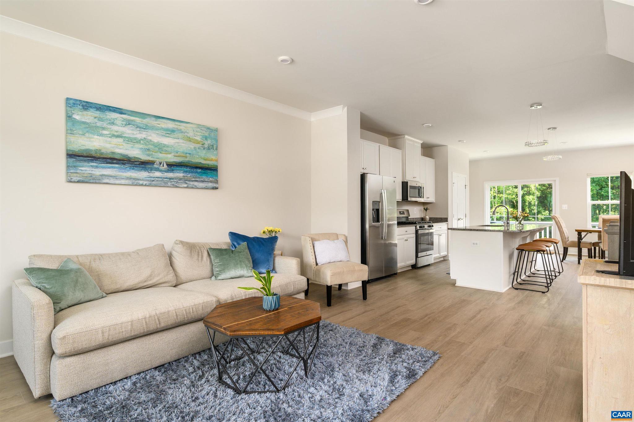 FOREST LAKES - Residential