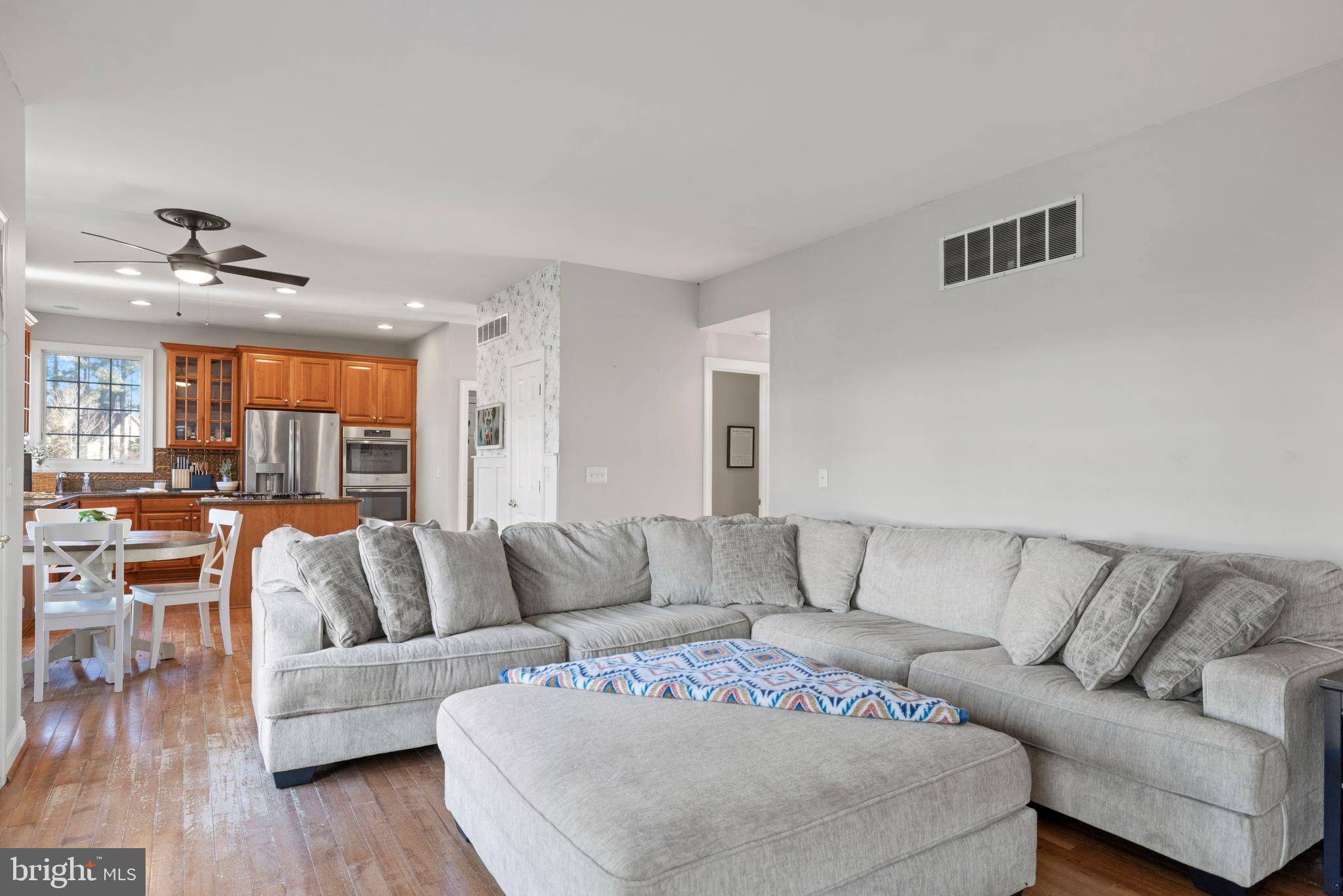 PRESERVE AT WYE MILLS - Residential