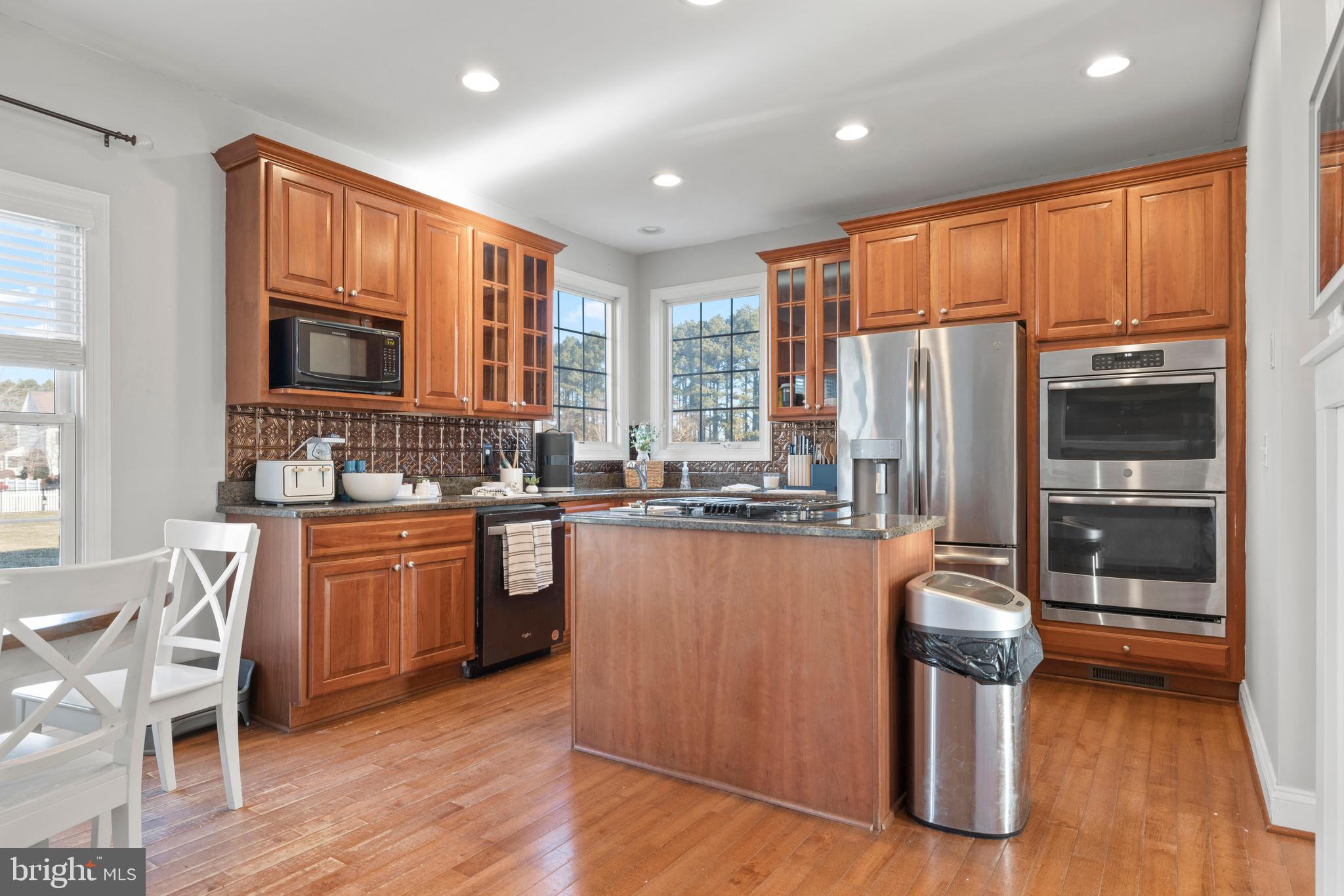 PRESERVE AT WYE MILLS - Residential