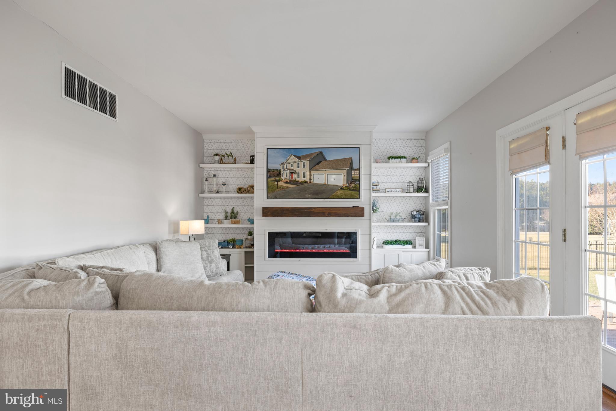 PRESERVE AT WYE MILLS - Residential