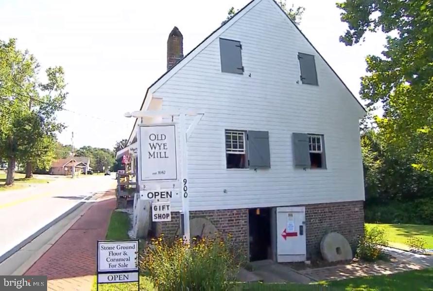 13468 RUSTLING OAKS DRIVE