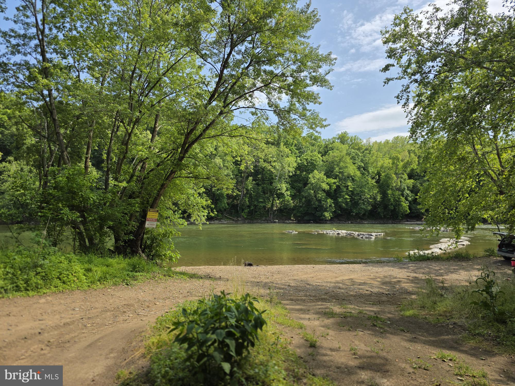 AVON BEND - Residential
