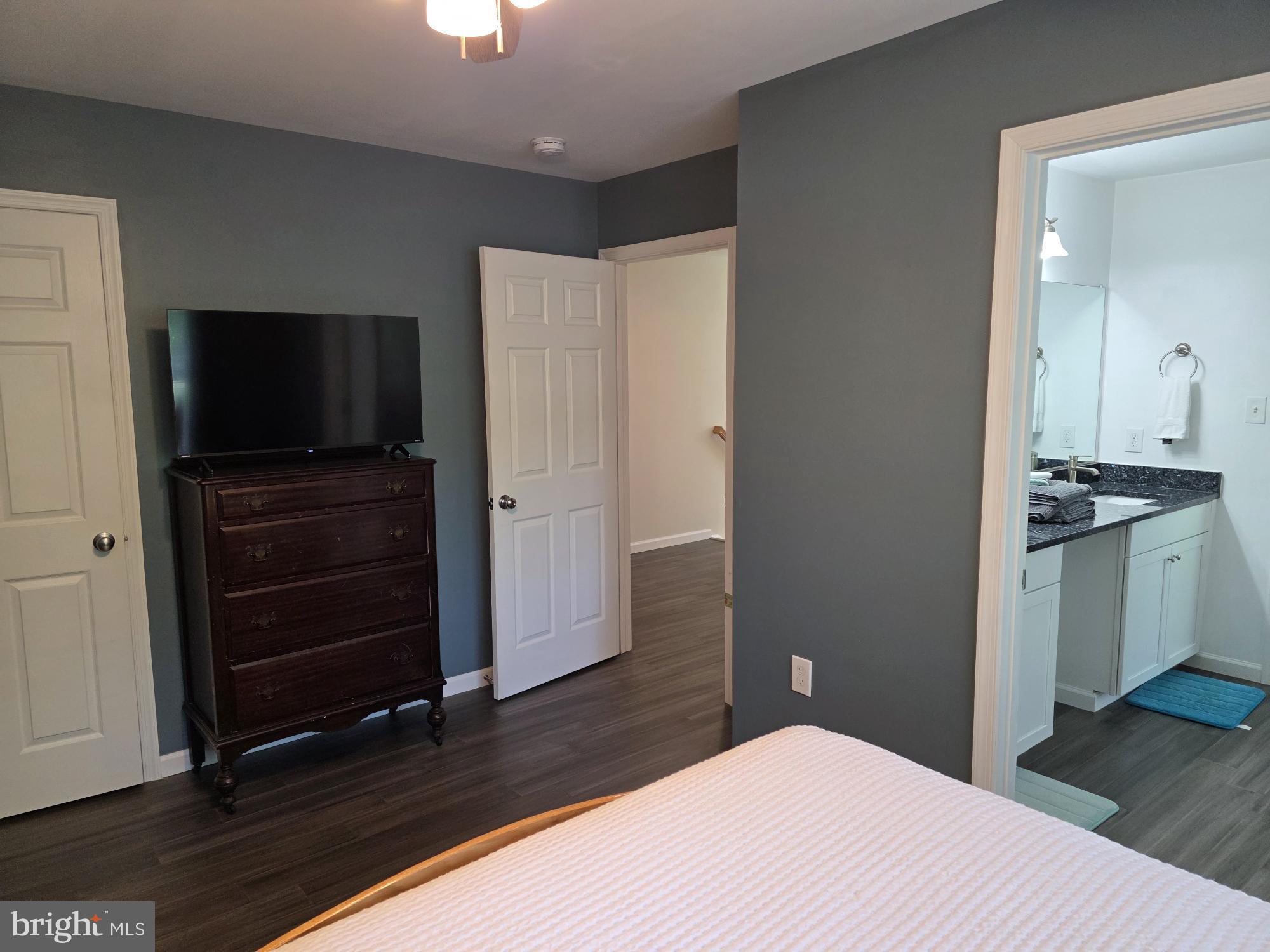 AVON BEND - Residential