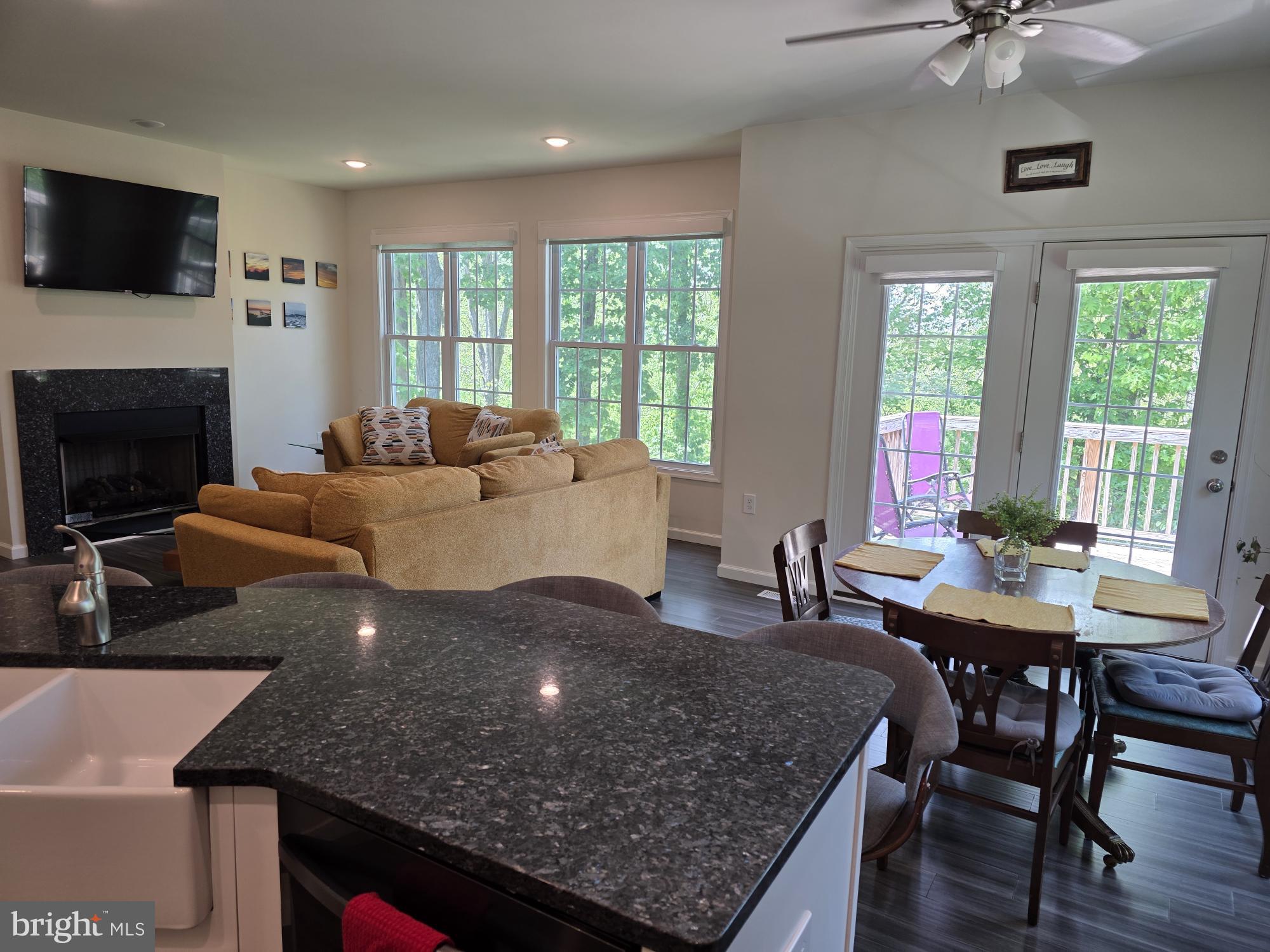AVON BEND - Residential