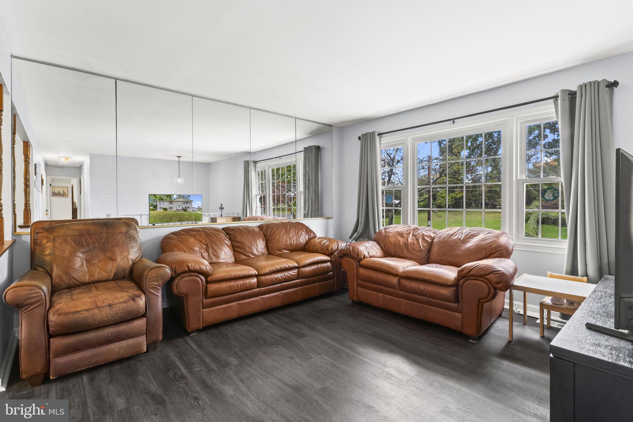 APPLE GROVE - Residential